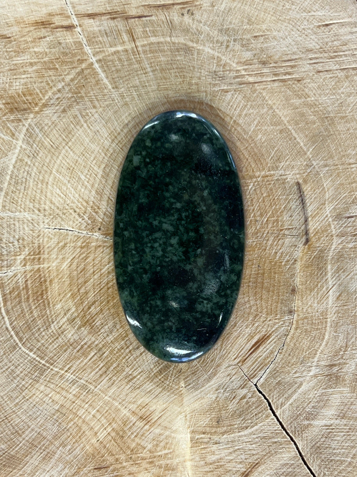 Jade Vert n°1 (4,1cm x 2,2cm)