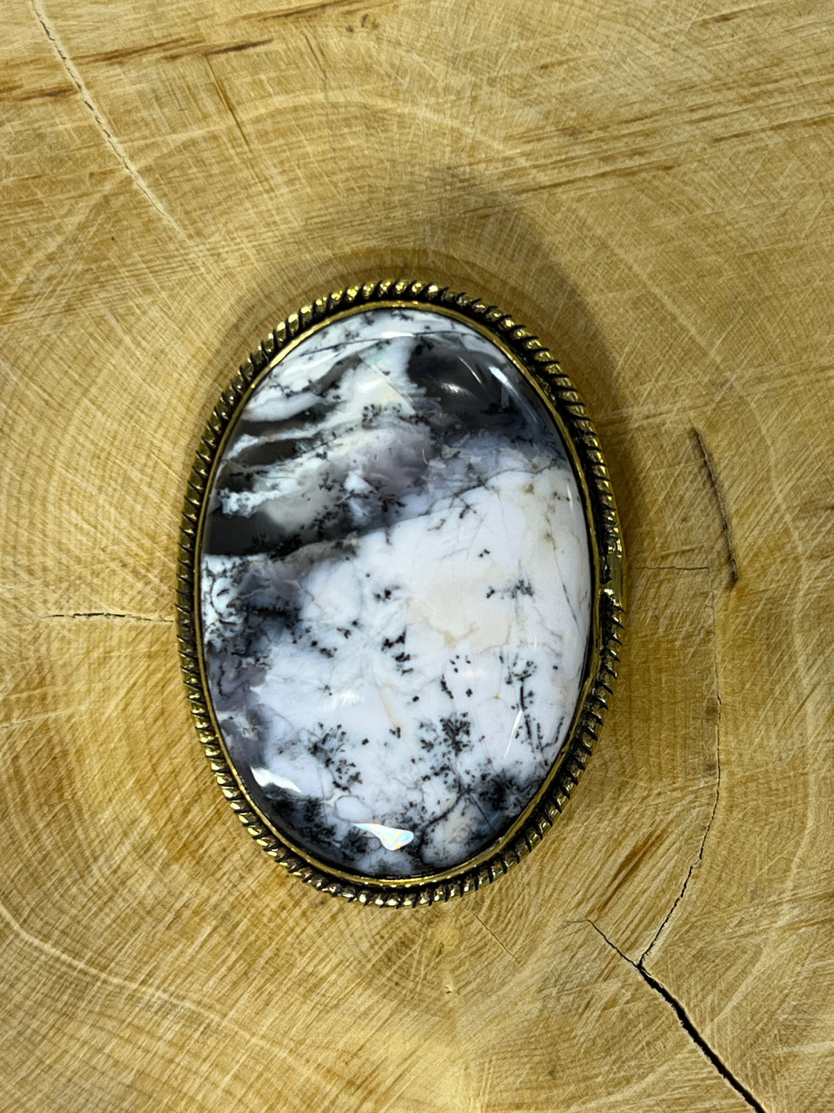 Dendrite sertie doré n°D1 (3,7cm x 2,6cm)
