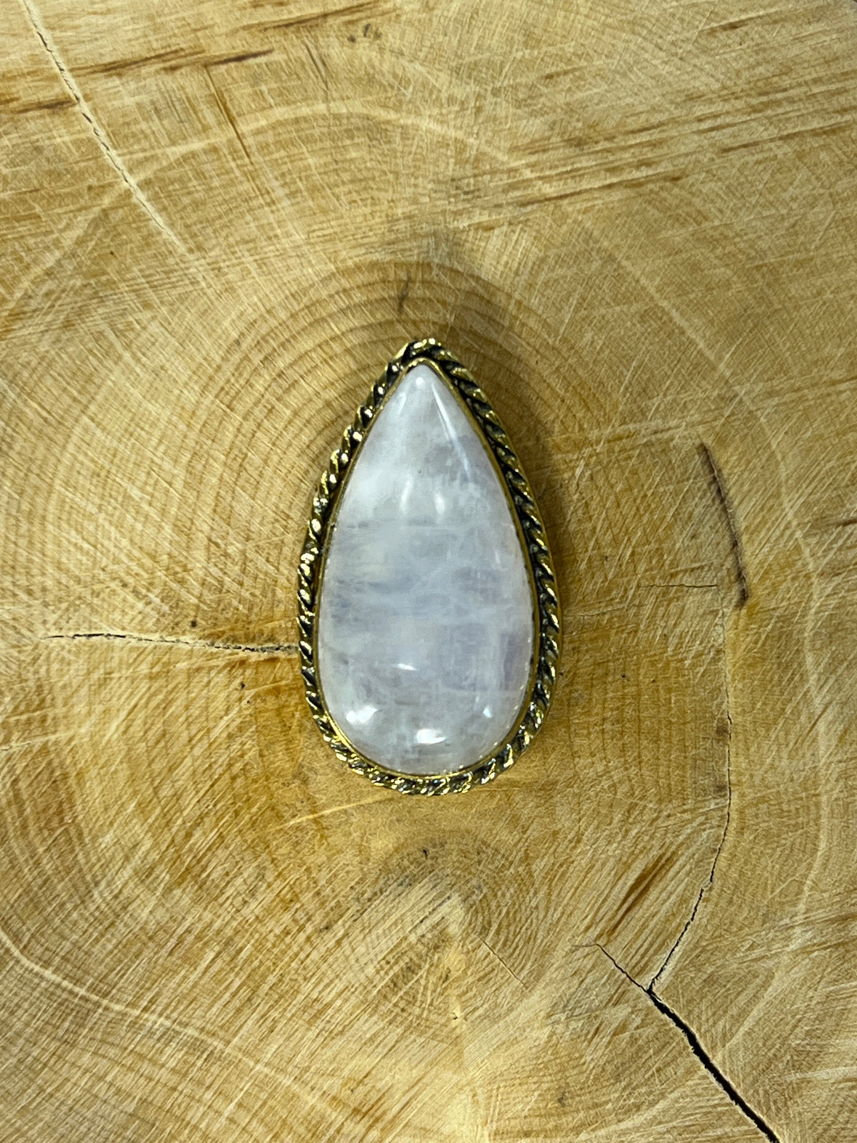 Pierre de lune sertie doré n°D3 (2,7cm x 1,5cm)