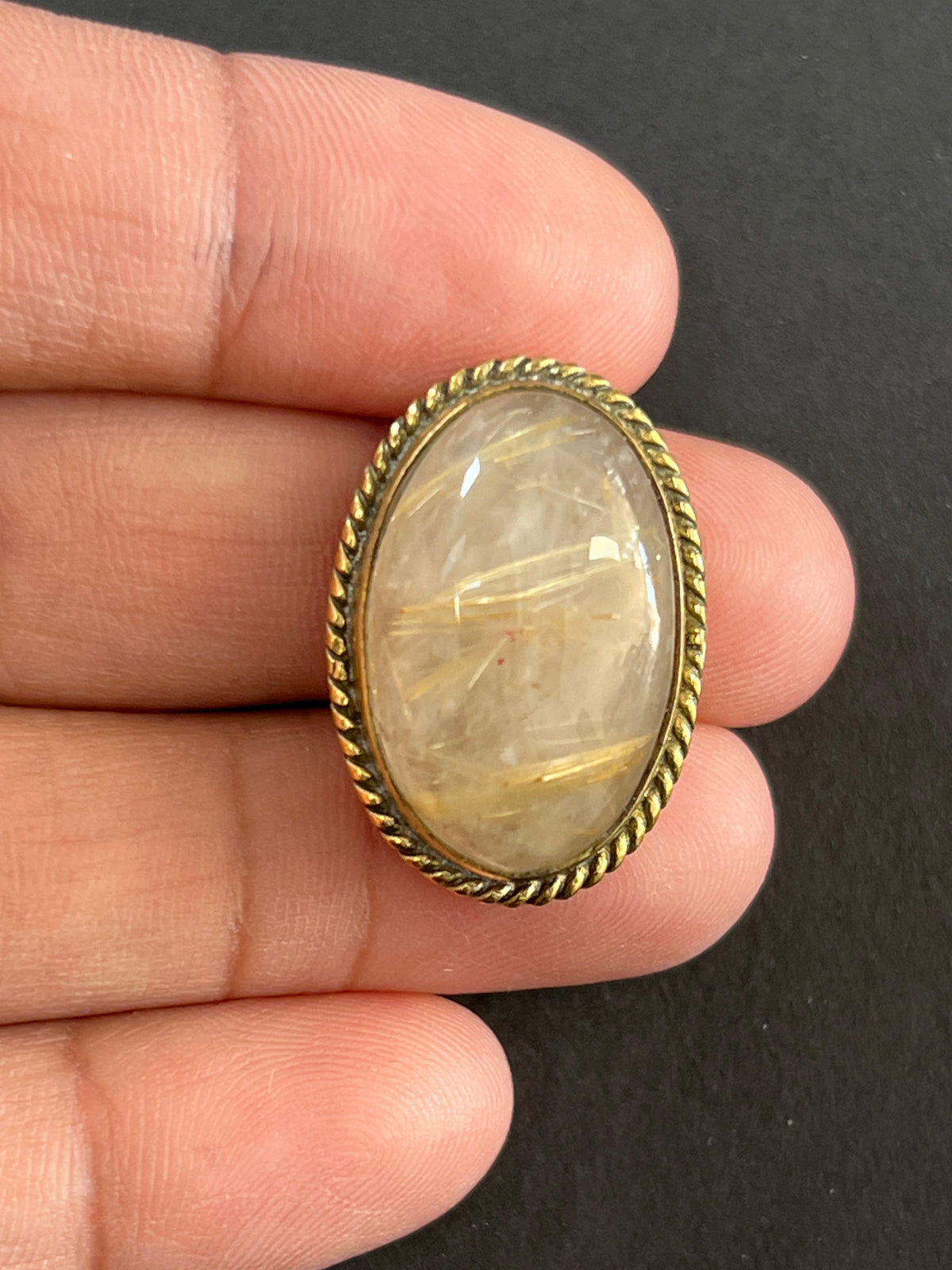 Quartz Rutile sertie doré n°D4 (2,5cm x 1,7cm)