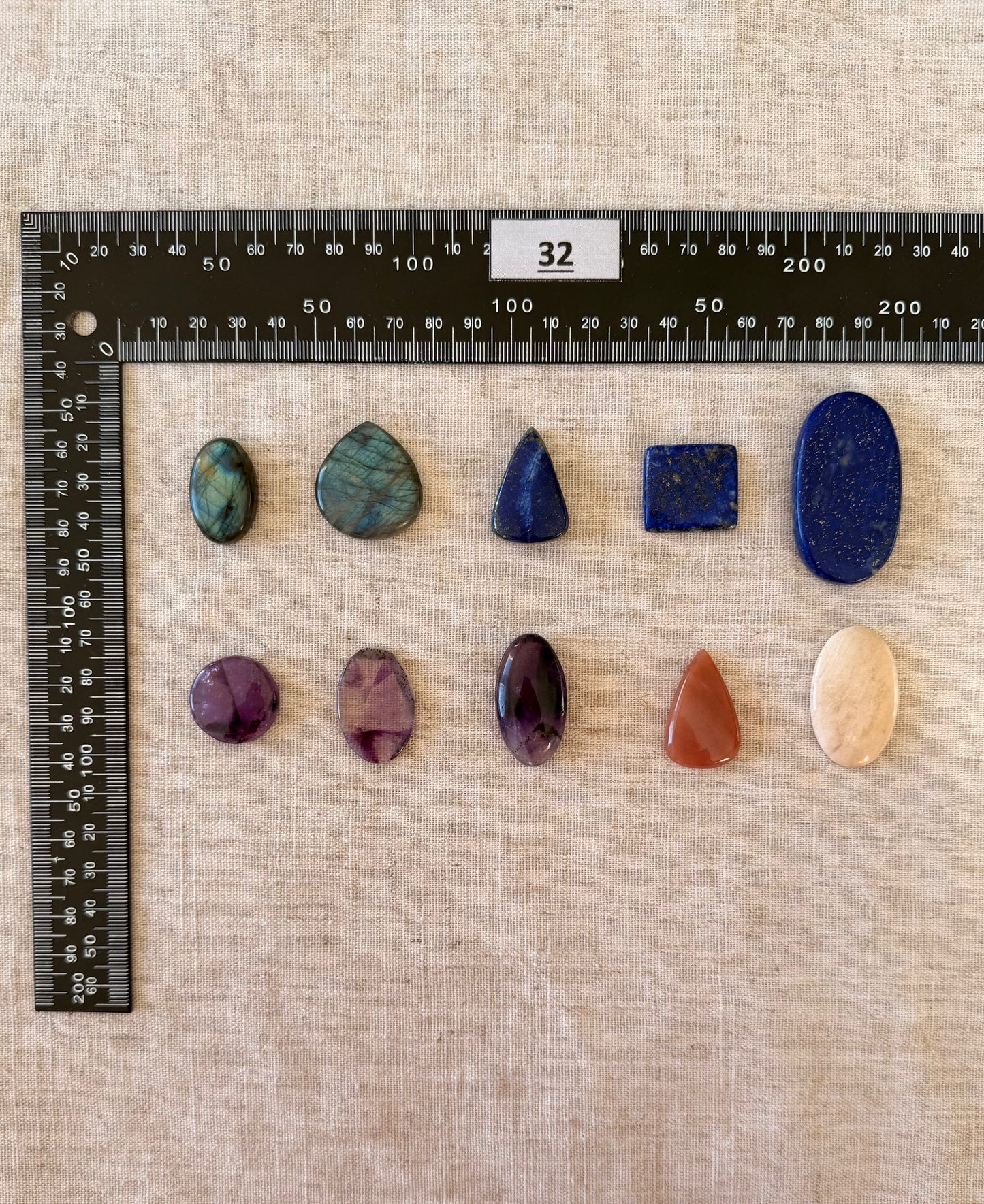 Lot de 10 pierres - N°32