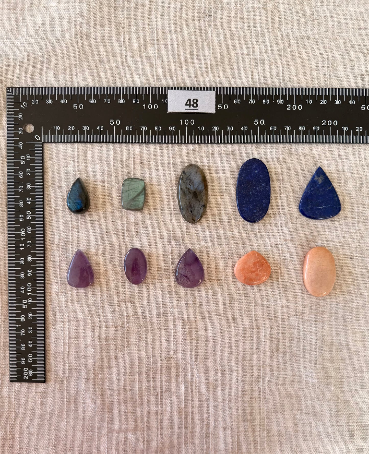 Lot de 10 pierres - N°48