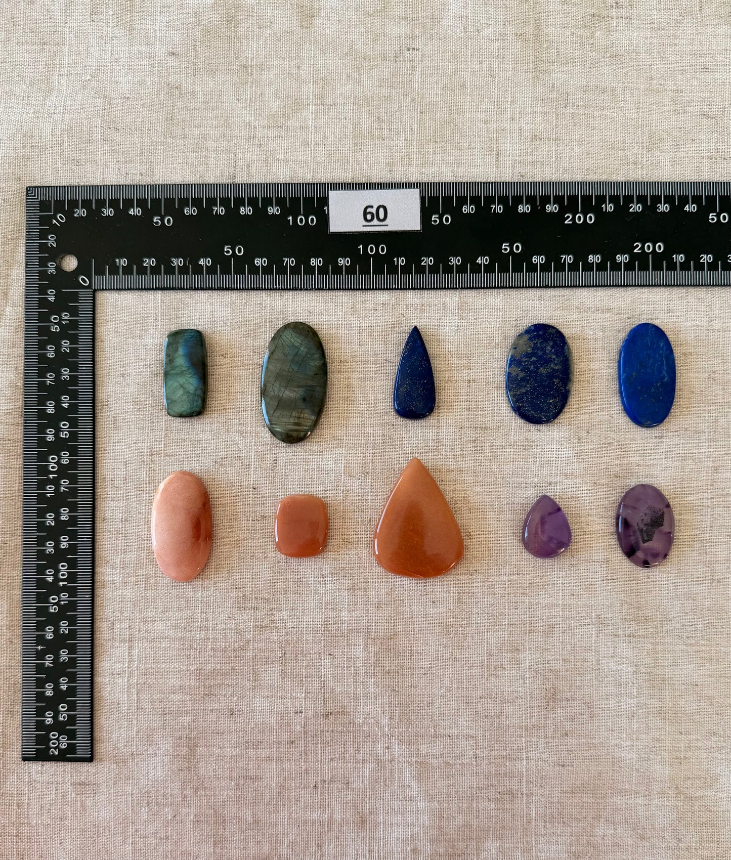 Lot de 10 pierres - N°60