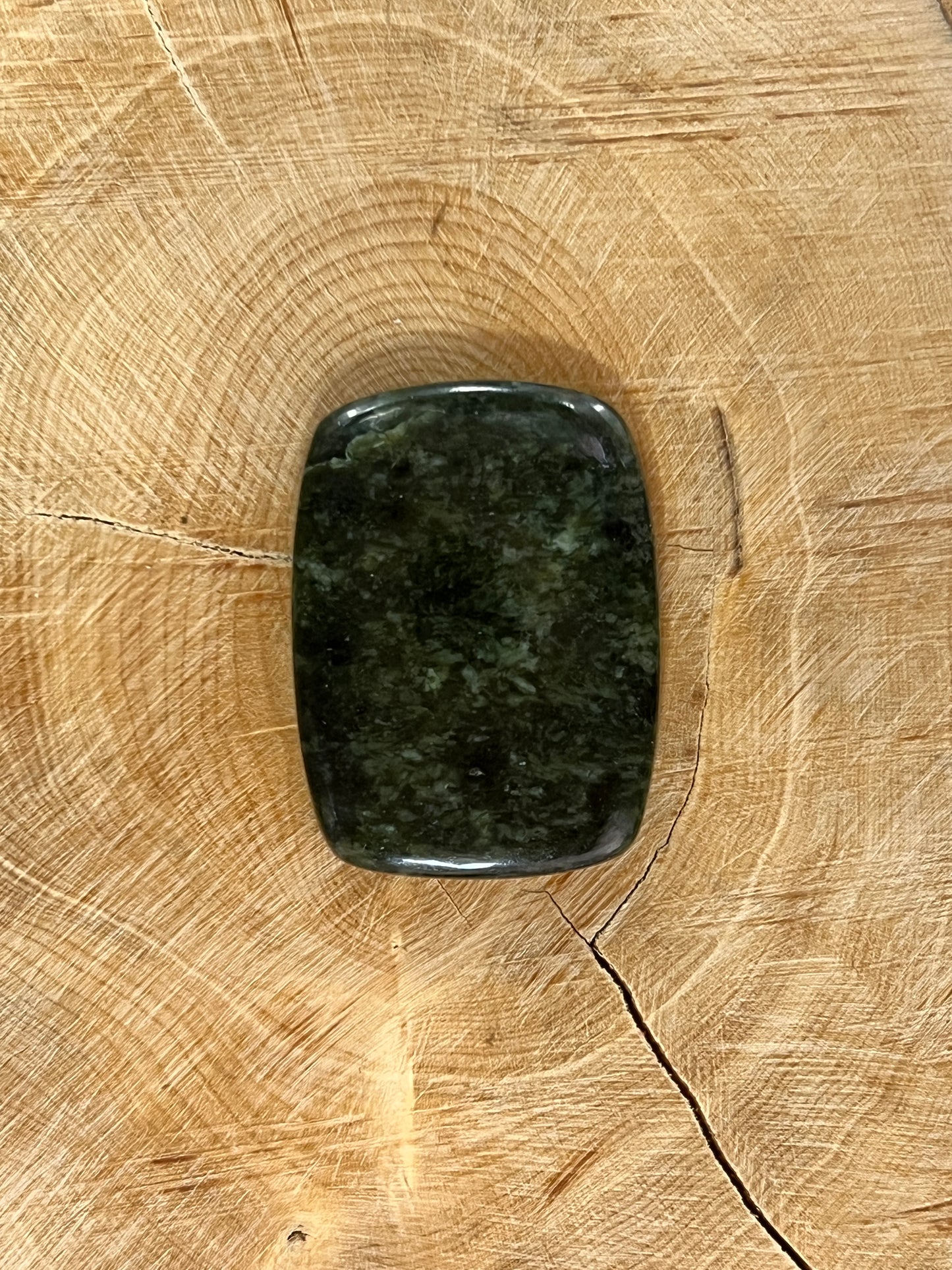 Jade Vert n°5 (3cm x 2,3cm)
