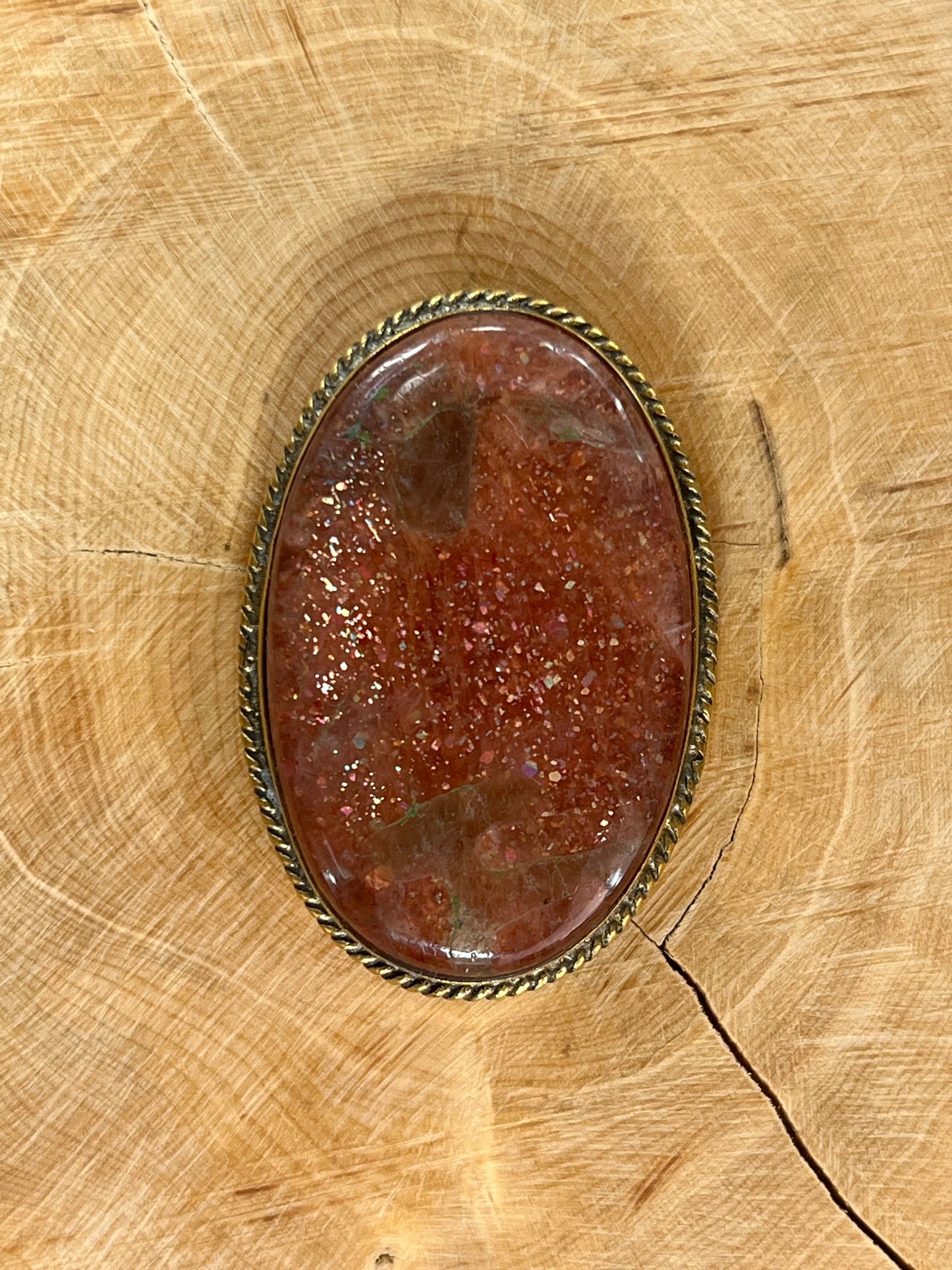 Pierre de soleil sertie doré n°D6 (4,2cm x 2,9cm)
