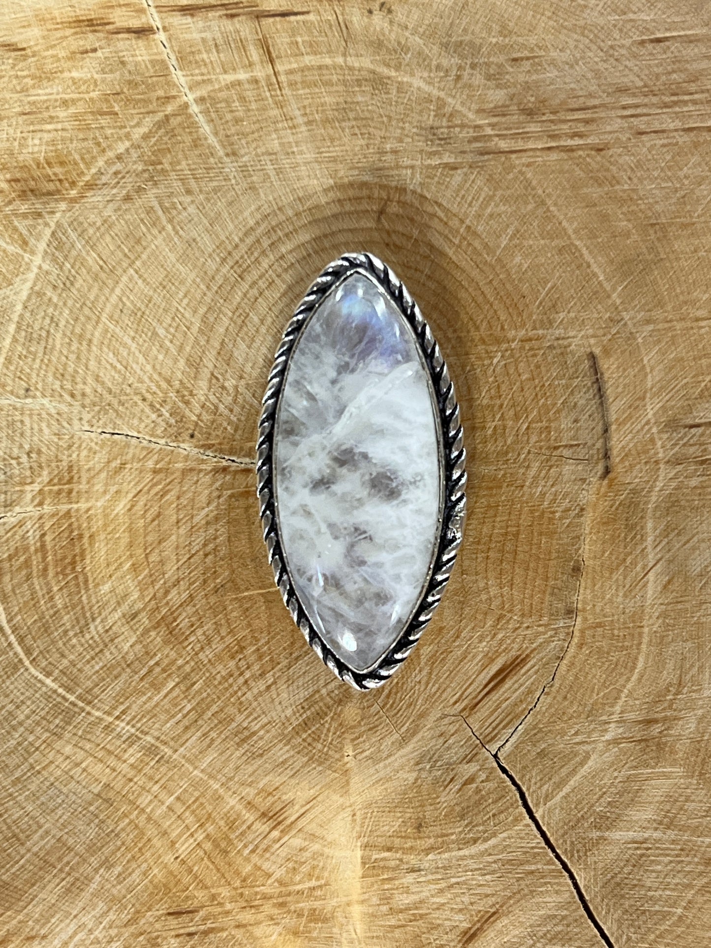 Pierre de lune sertie argenté n°A3 (3,5cm x 1,2cm)