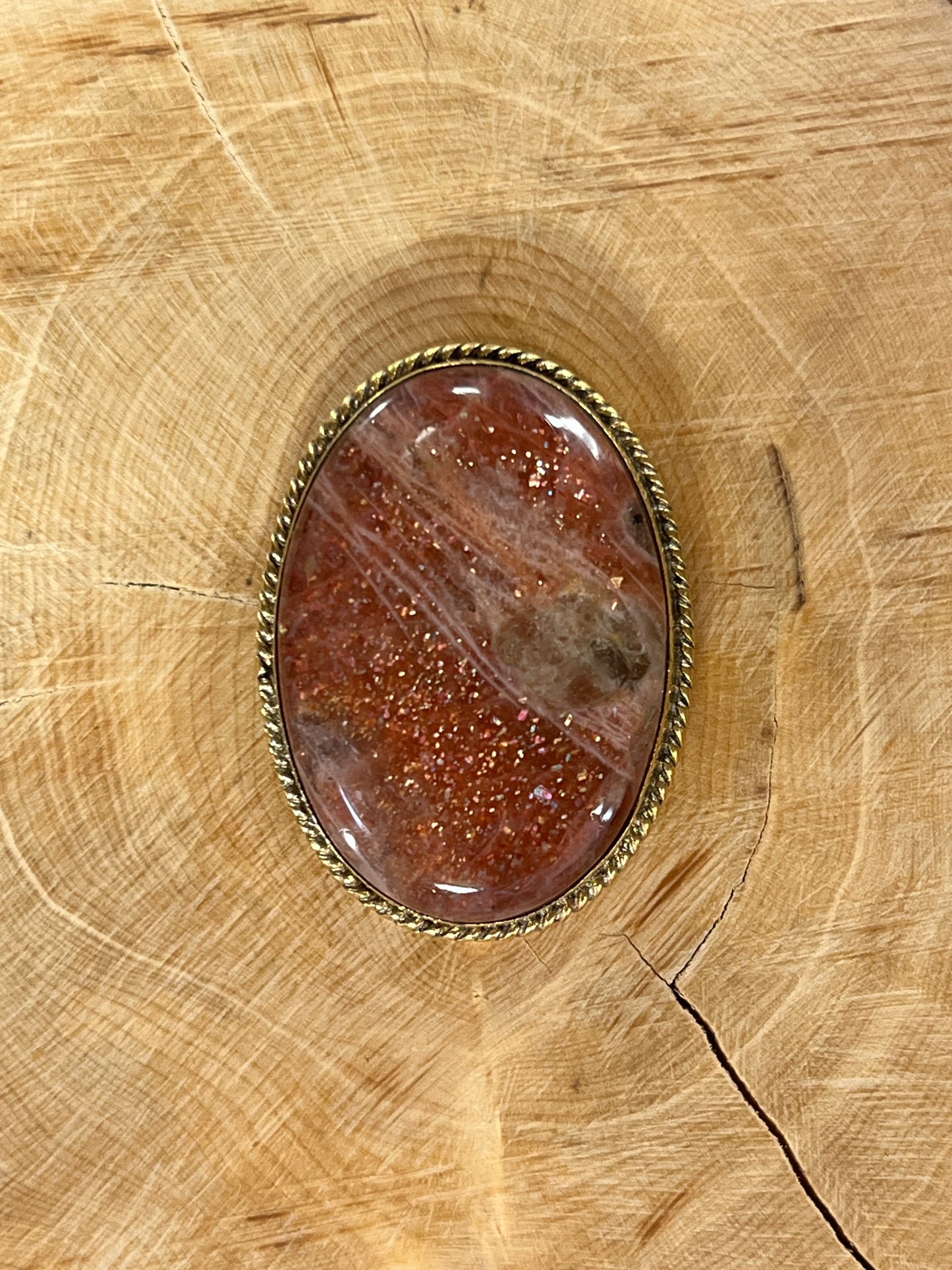 Pierre de soleil sertie doré n°D1 (3,6cm x 2cm)