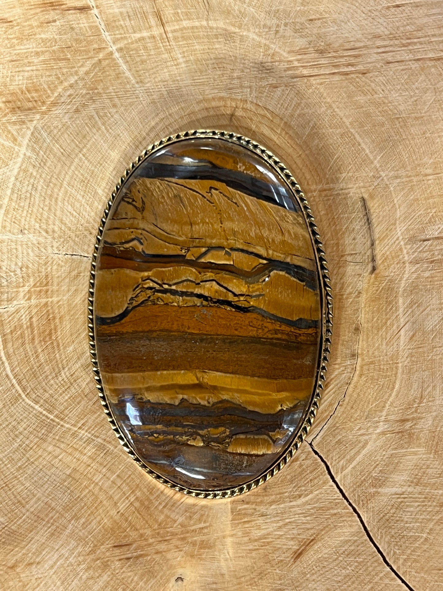 Oeil de Tigre sertie doré n°D10 (4,8cm x 3,2cm)