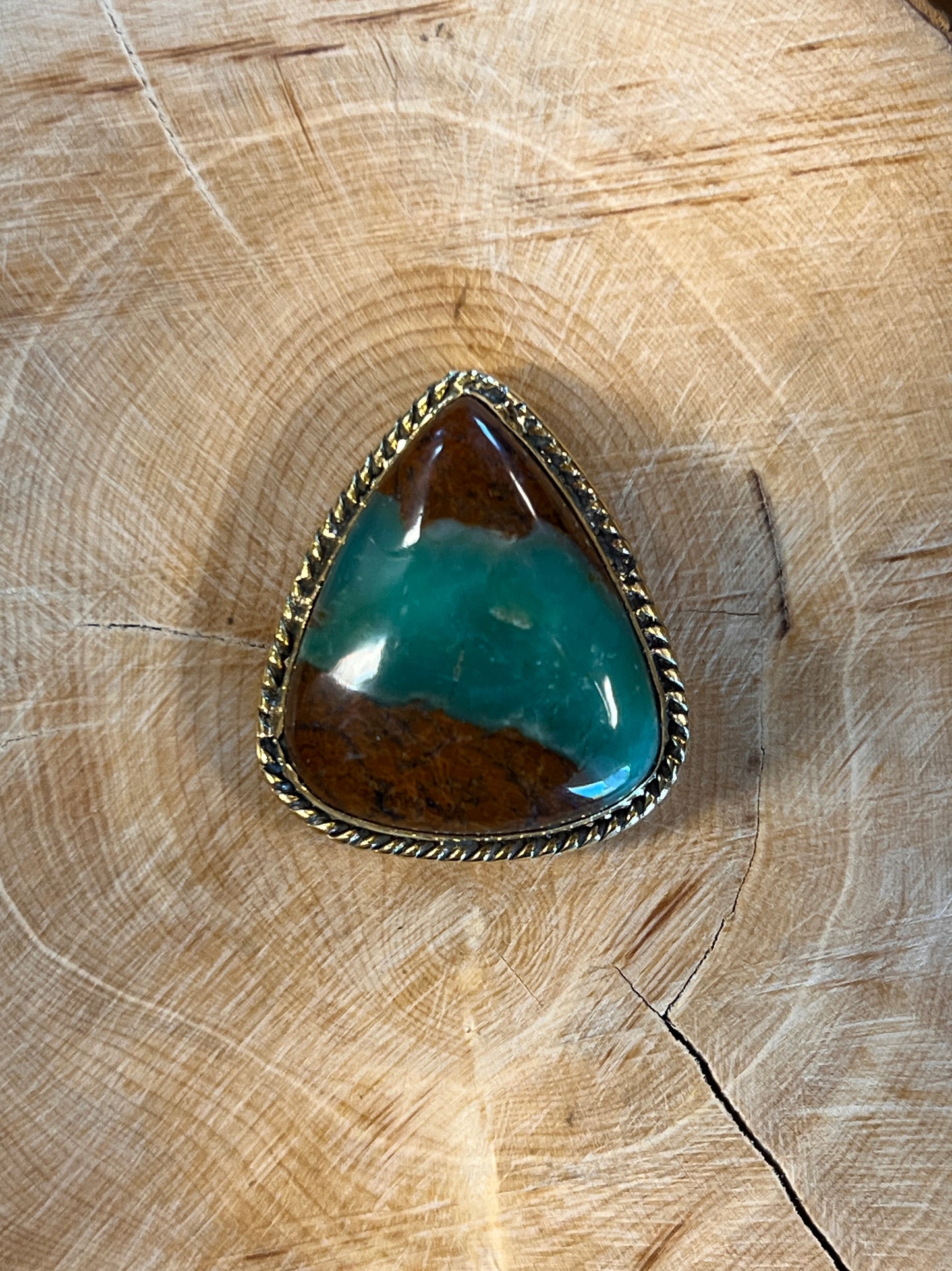 Chrysoprase sertie doré n°D5 (2,9cm x 2,5cm)