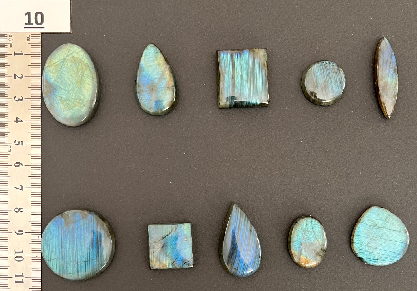 Lot n°10 - 10 Labradorites | Formes et tailles variées