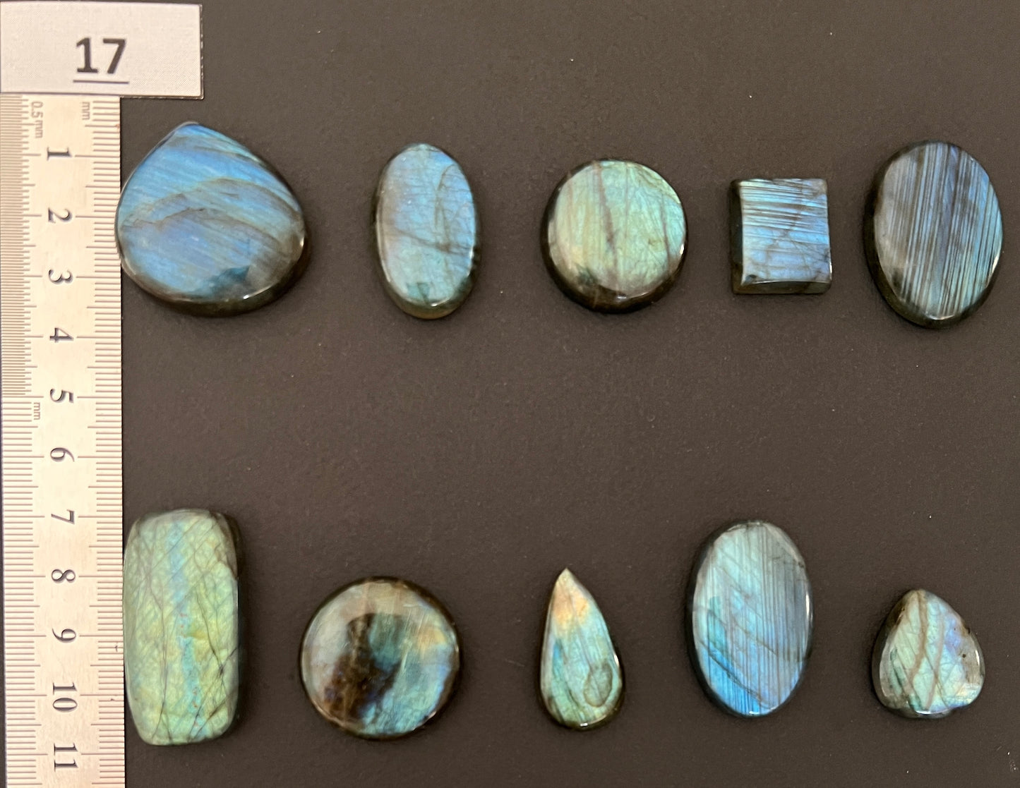 Lot n°17 - 10 Labradorites | Formes et tailles variées