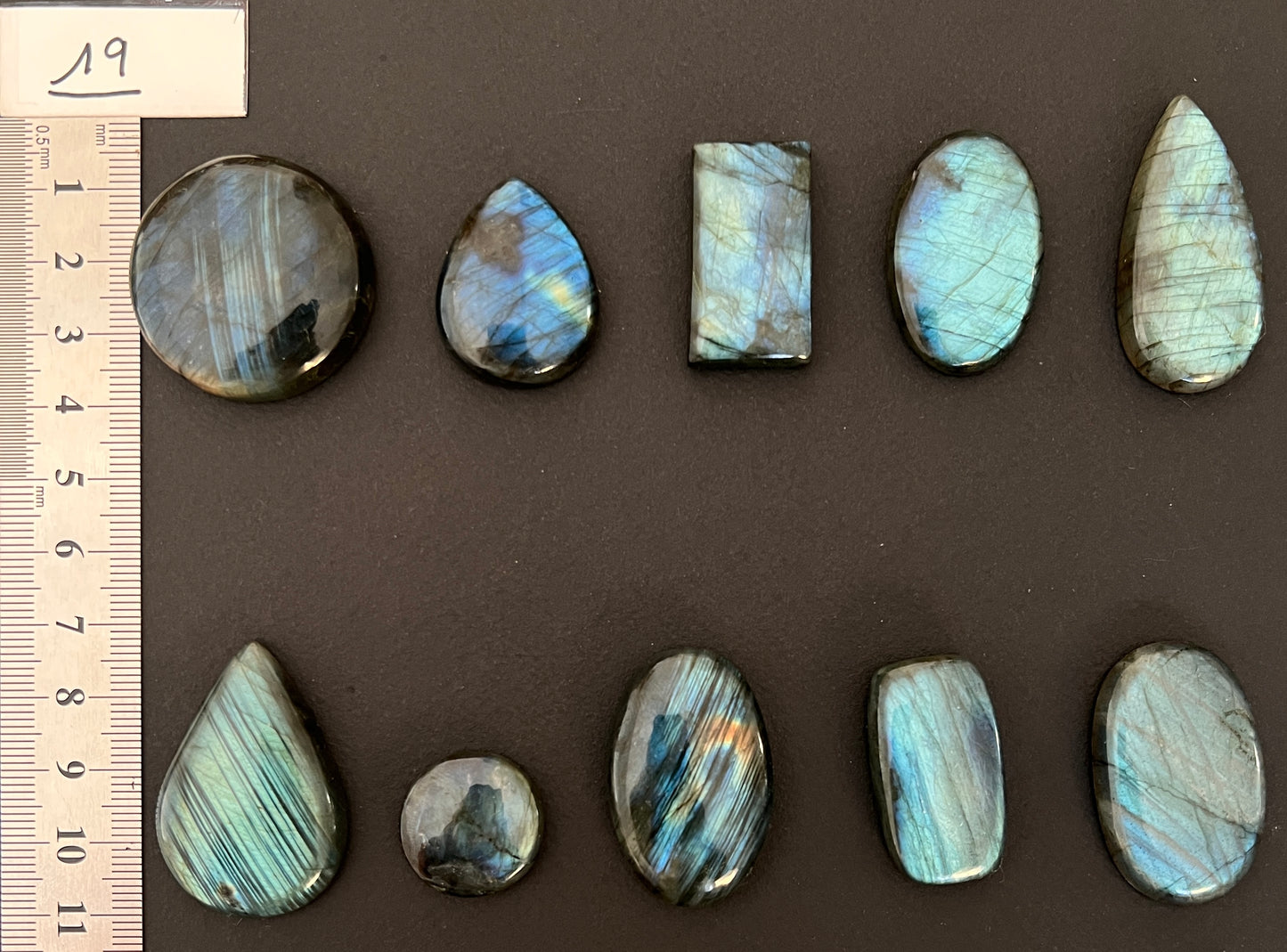 Lot n°19 - 10 Labradorites | Formes et tailles variées
