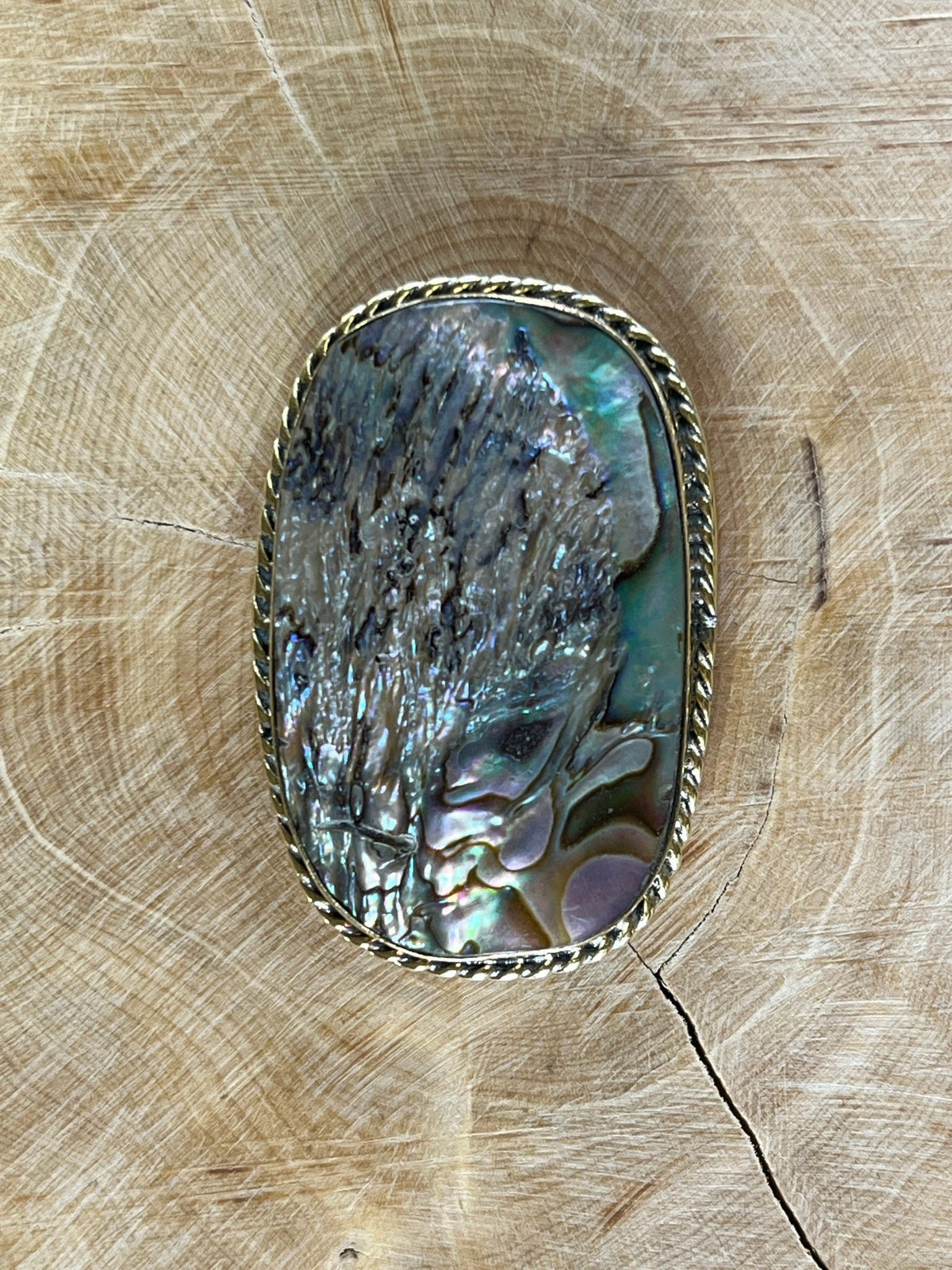 Abalone Shell sertie doré n°D1 (4,1cm x 2,7cm) - Solyluna Macramé