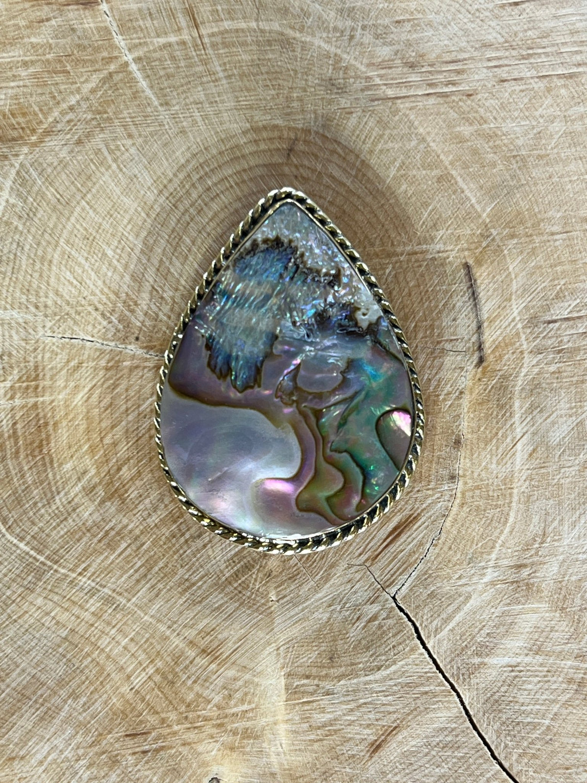 Abalone Shell sertie doré n°D2 (3,5cm x 2,5cm) - Solyluna Macramé