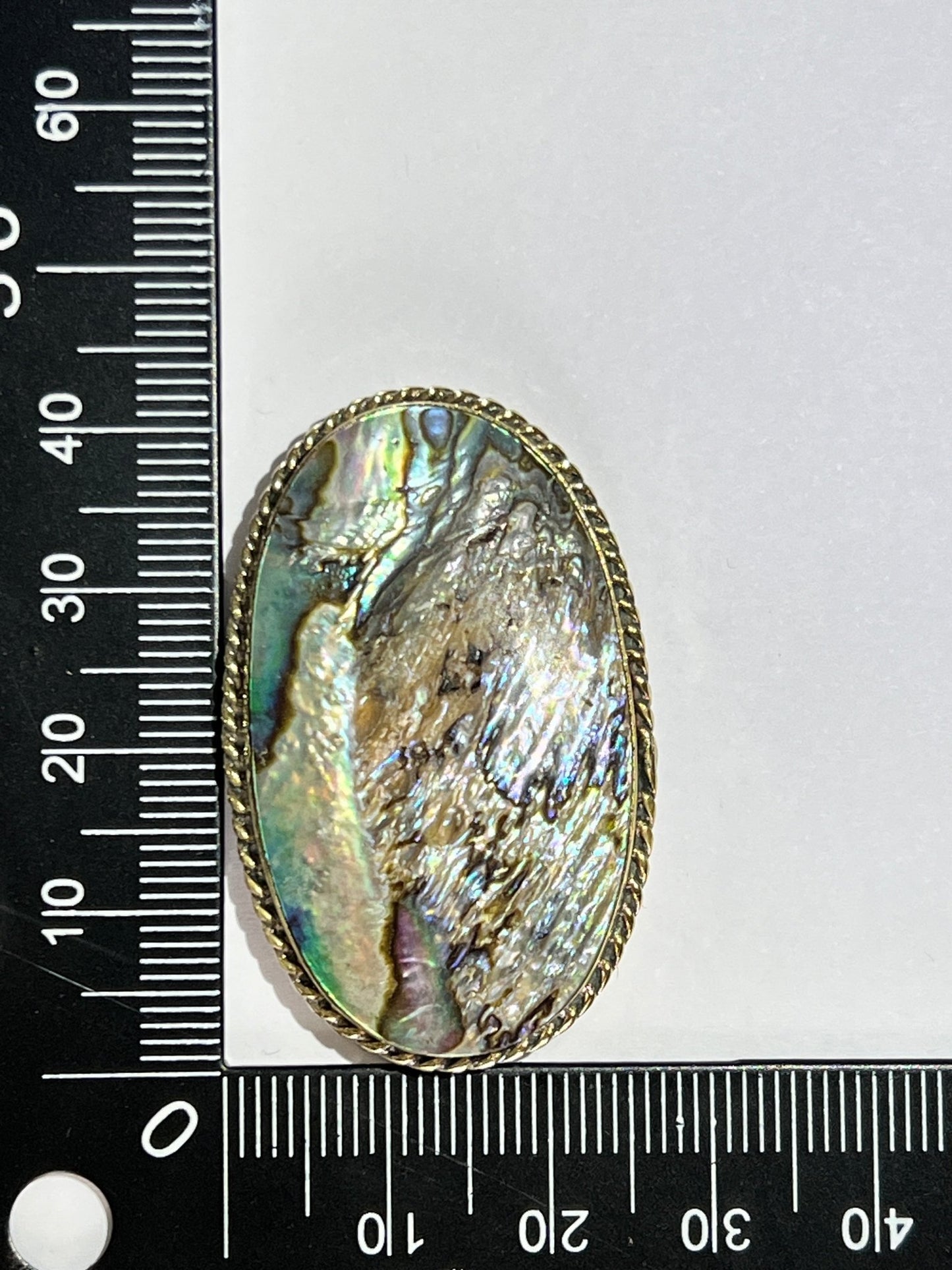 Abalone Shell sertie doré n°D5 (4,2cm x 2,7cm) - Solyluna Macramé