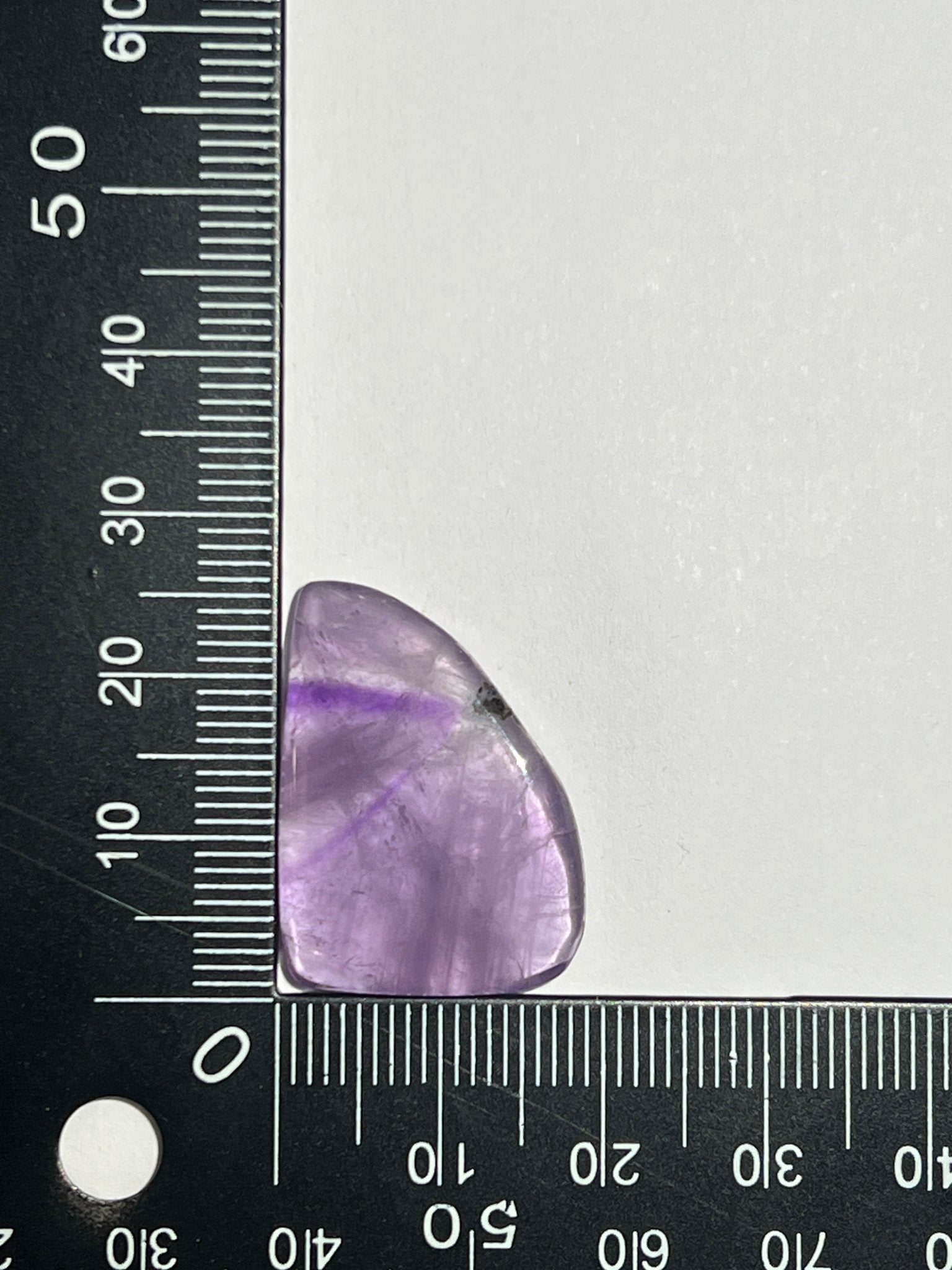 Améthyste n°3 (2,6cm x 1,8cm) - Solyluna Macramé