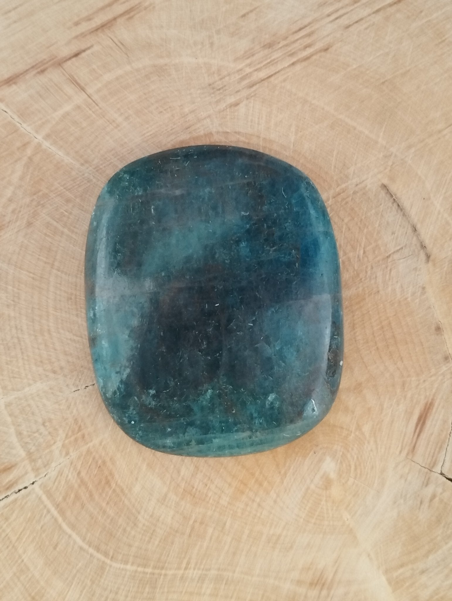 Apatite n°2 (3,4cm x 2,8cm) - Solyluna Macramé