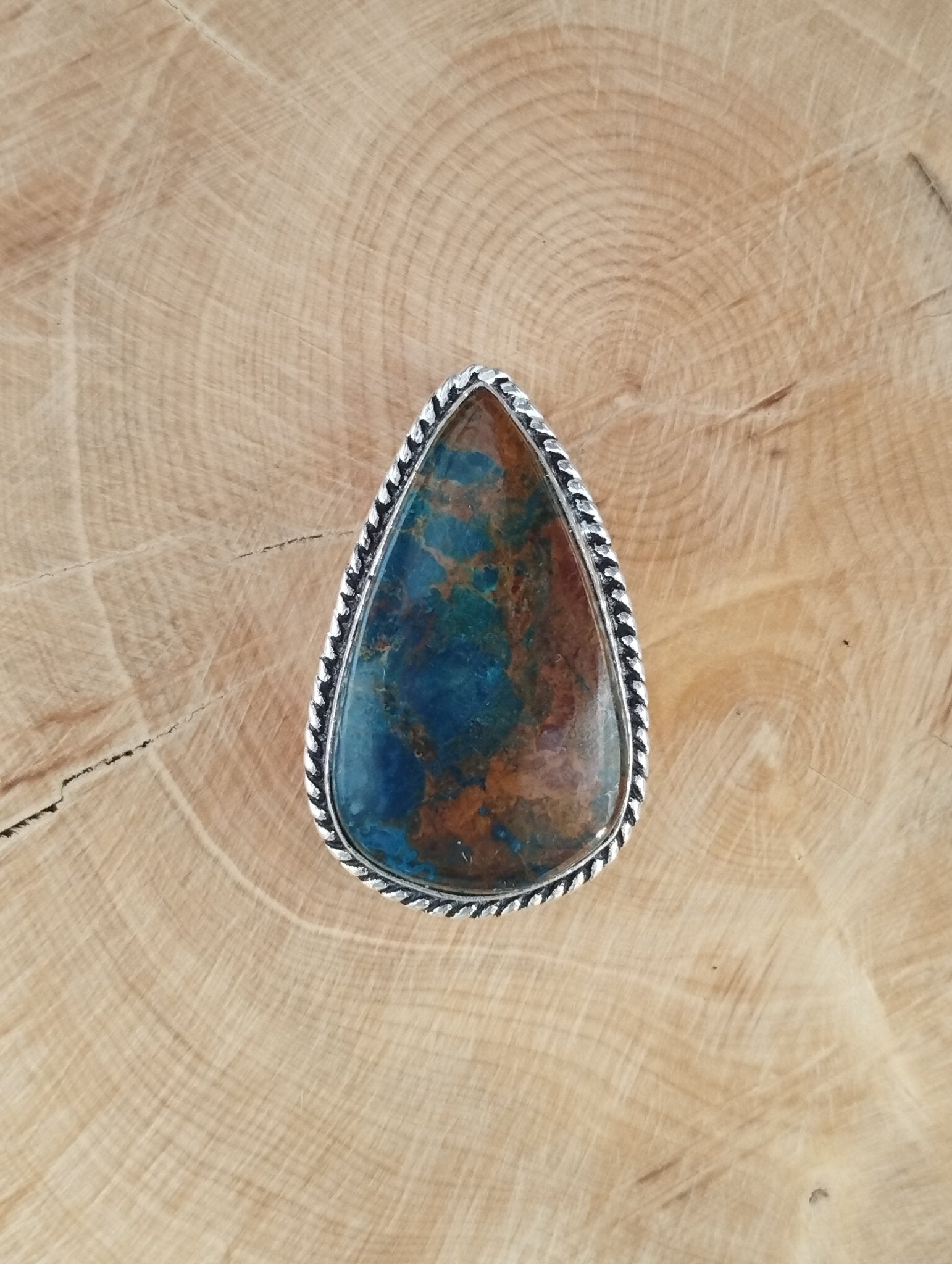 Azurite sertie argenté n°A3 (2,8cm x 1,7cm) - Solyluna Macramé