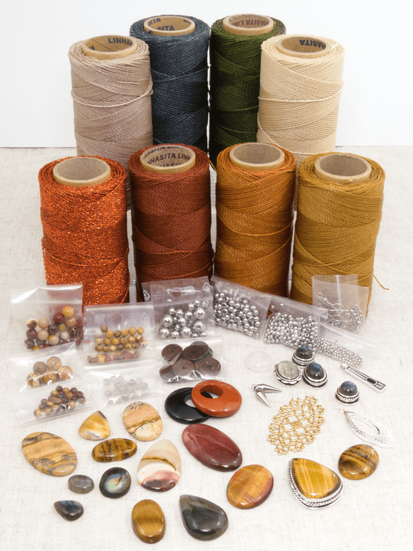 Box matériel Solyluna Académie – Kit complet de micro - macramé pour la promo 9 - Solyluna Macramé