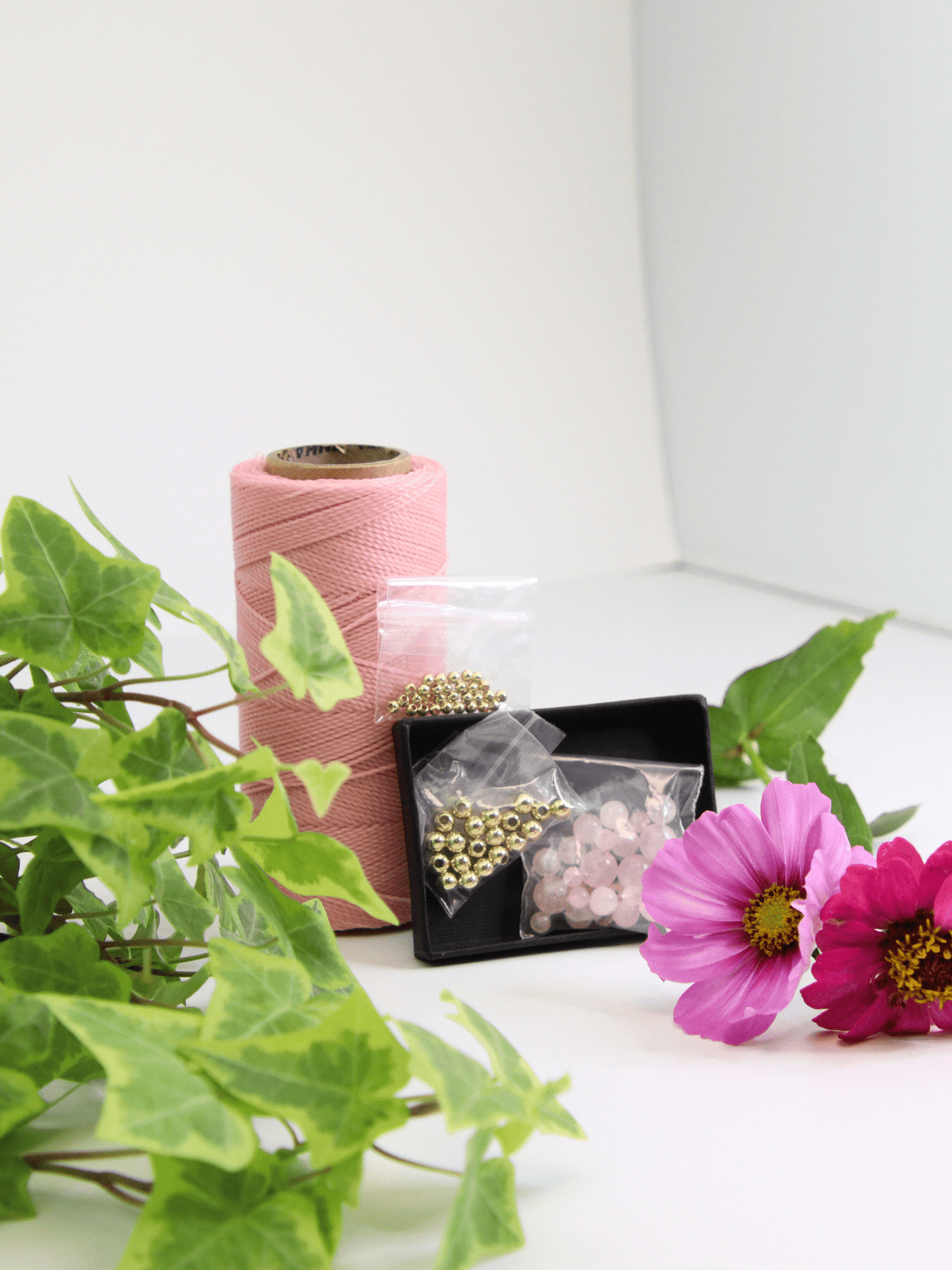 Bracelet Lydie - Le Livre Solyluna - Solyluna Macramé