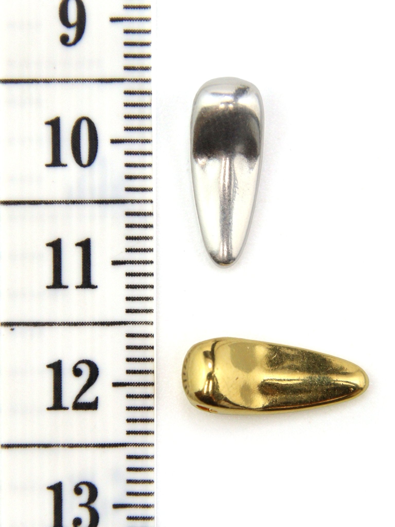 Charm dent de requin zamak 16 mm - Solyluna Macramé