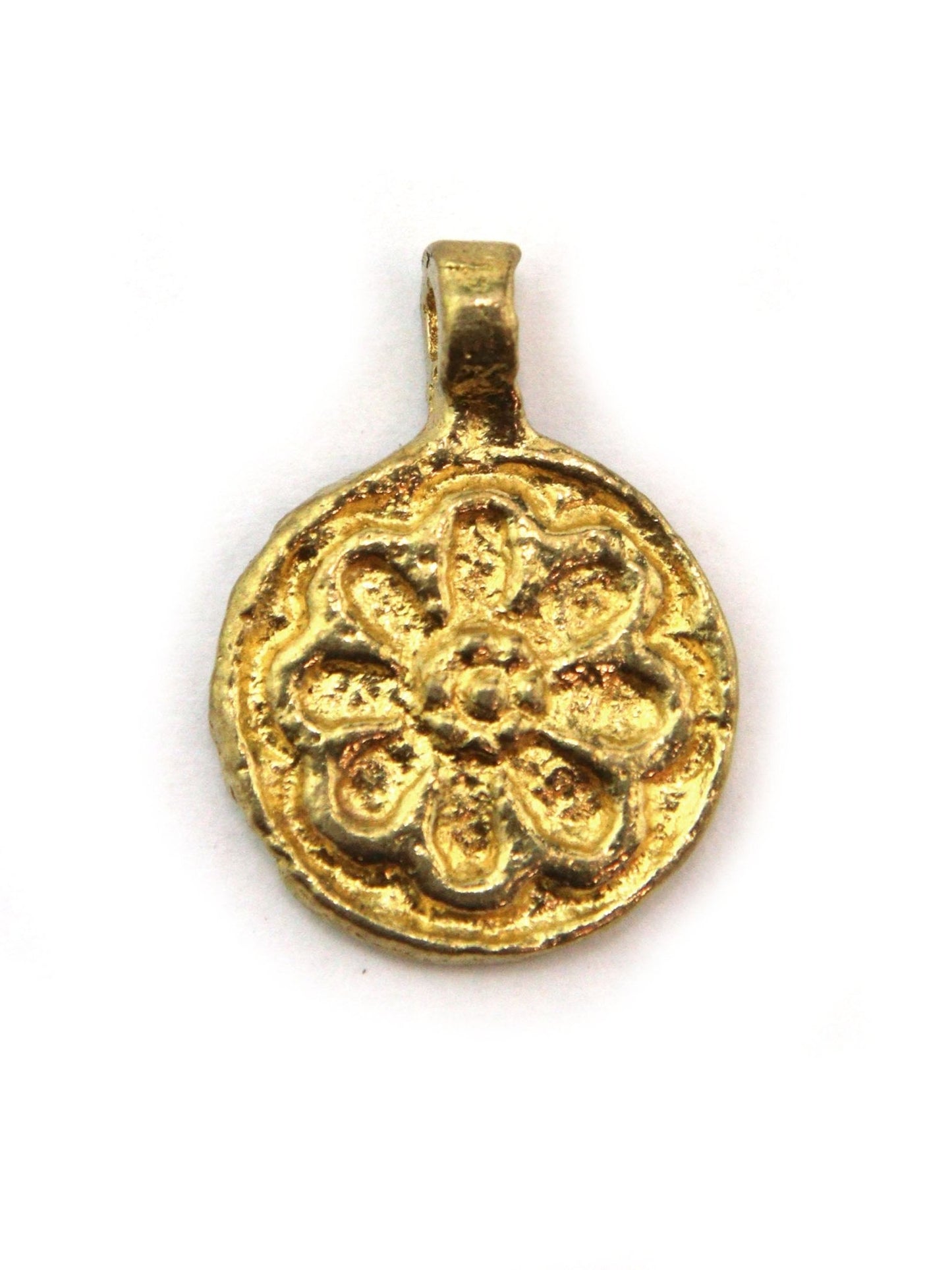 Charm médaillon fleur indien laiton 18 mm - Solyluna Macramé