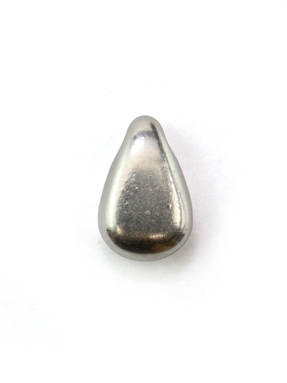 Charm petite larme zamak 8 mm - Solyluna Macramé