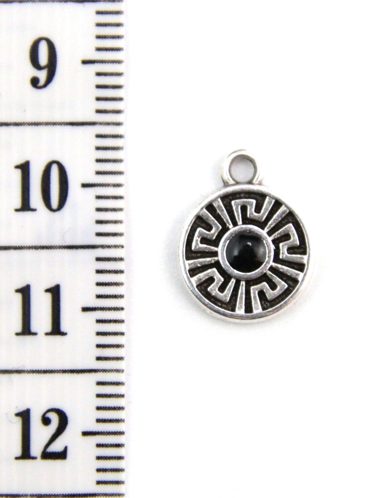 Charm rond avec méandre - 11.4mm - Solyluna Macramé