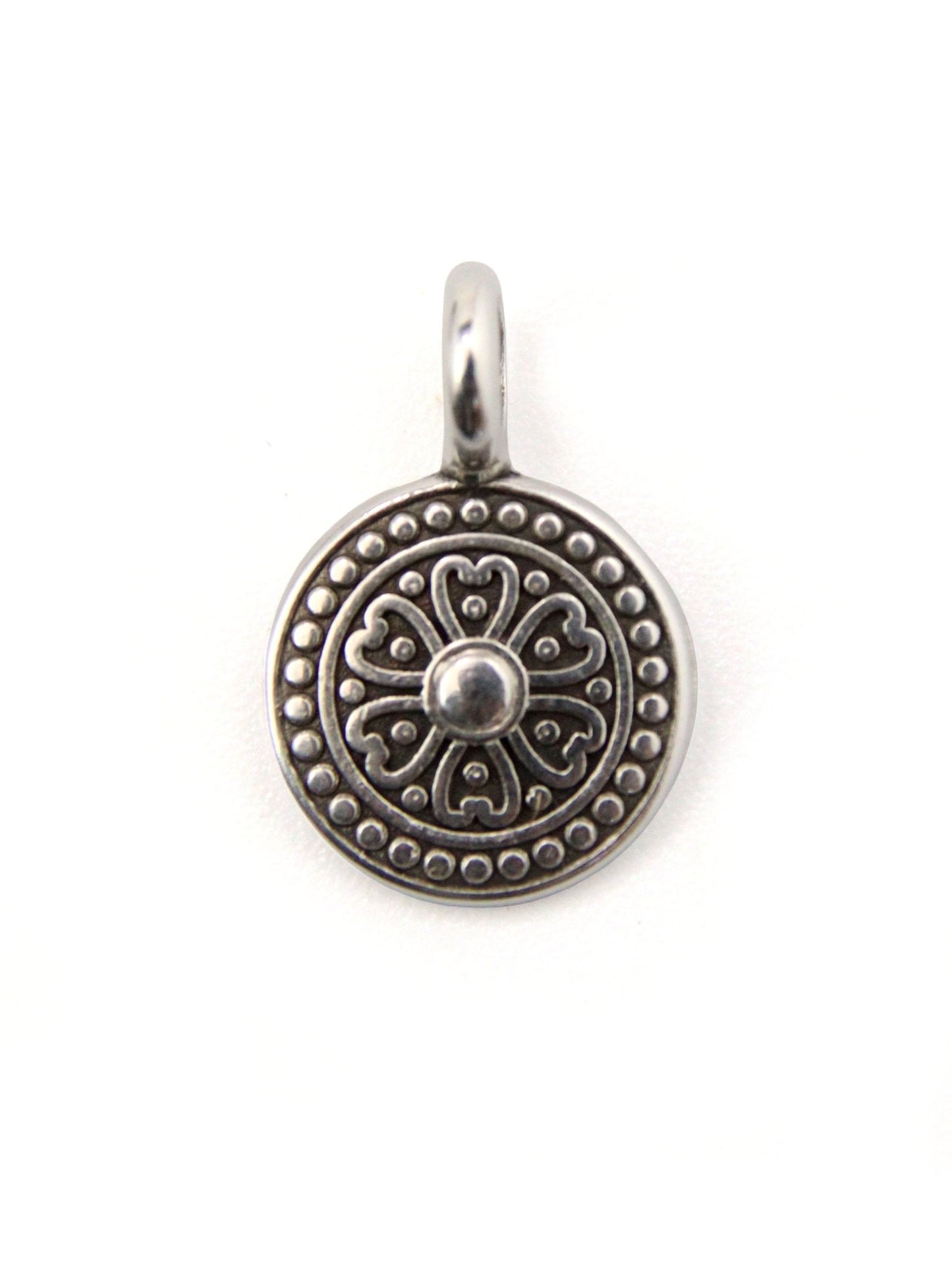 Charm rond trèfle zamak 13 mm - Solyluna Macramé