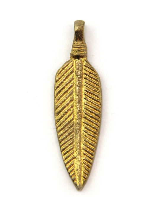 Charm très grande feuille indien laiton 48 mm - Solyluna Macramé