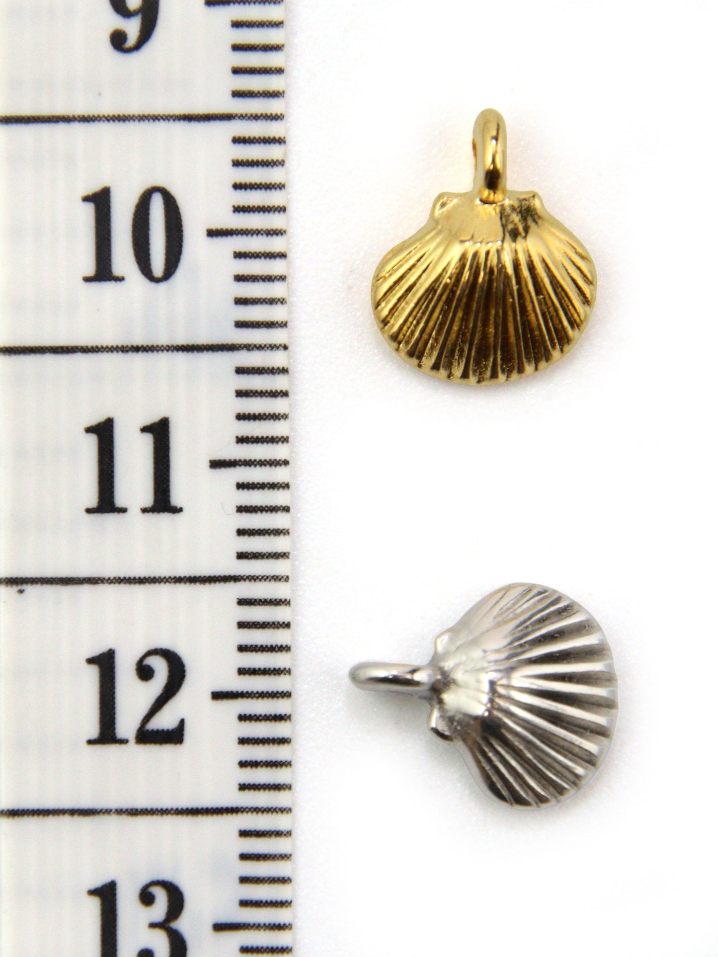 Charm coquille saint jacques zamak 10 mm