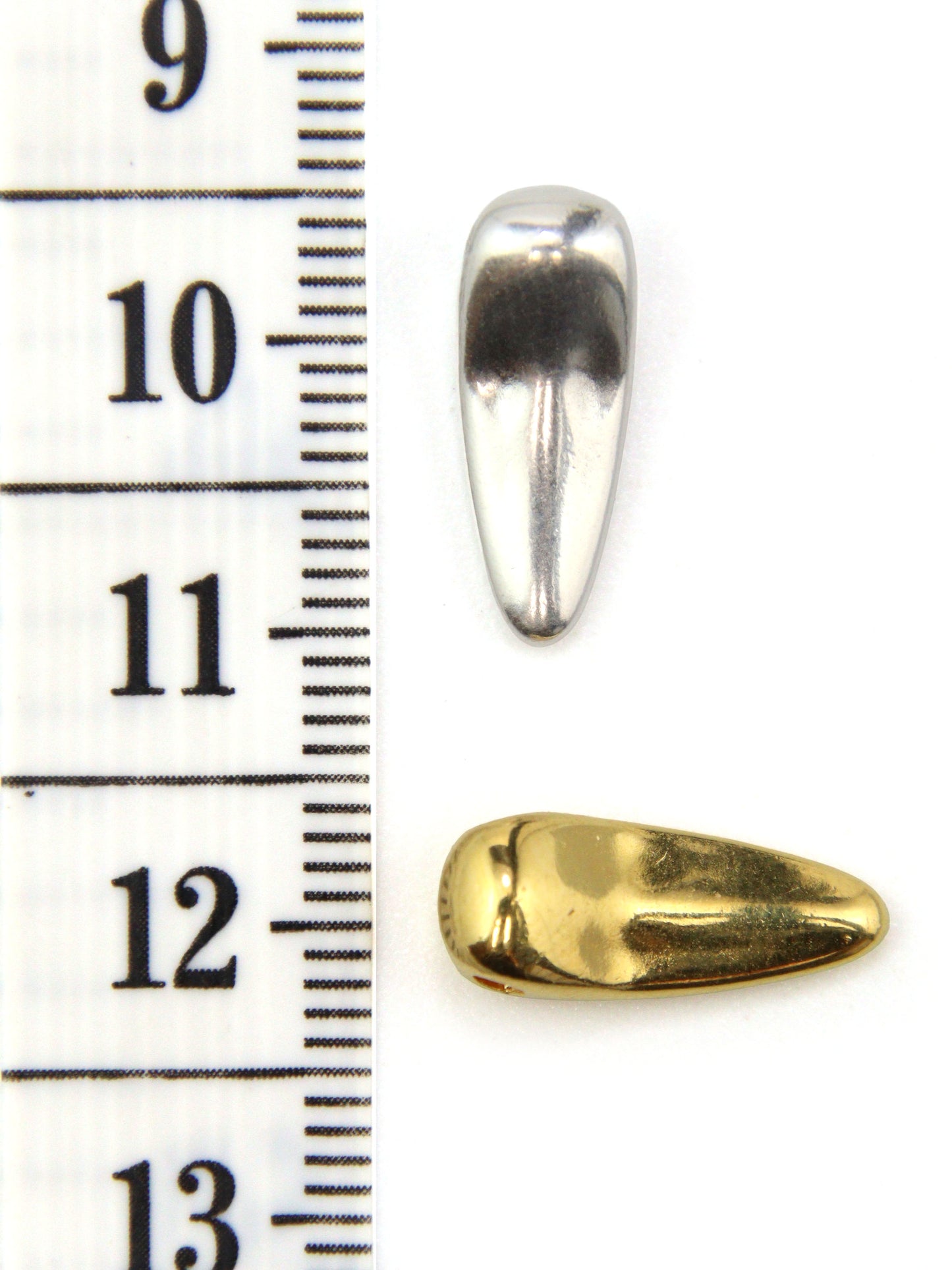 Charm dent de requin zamak 16 mm