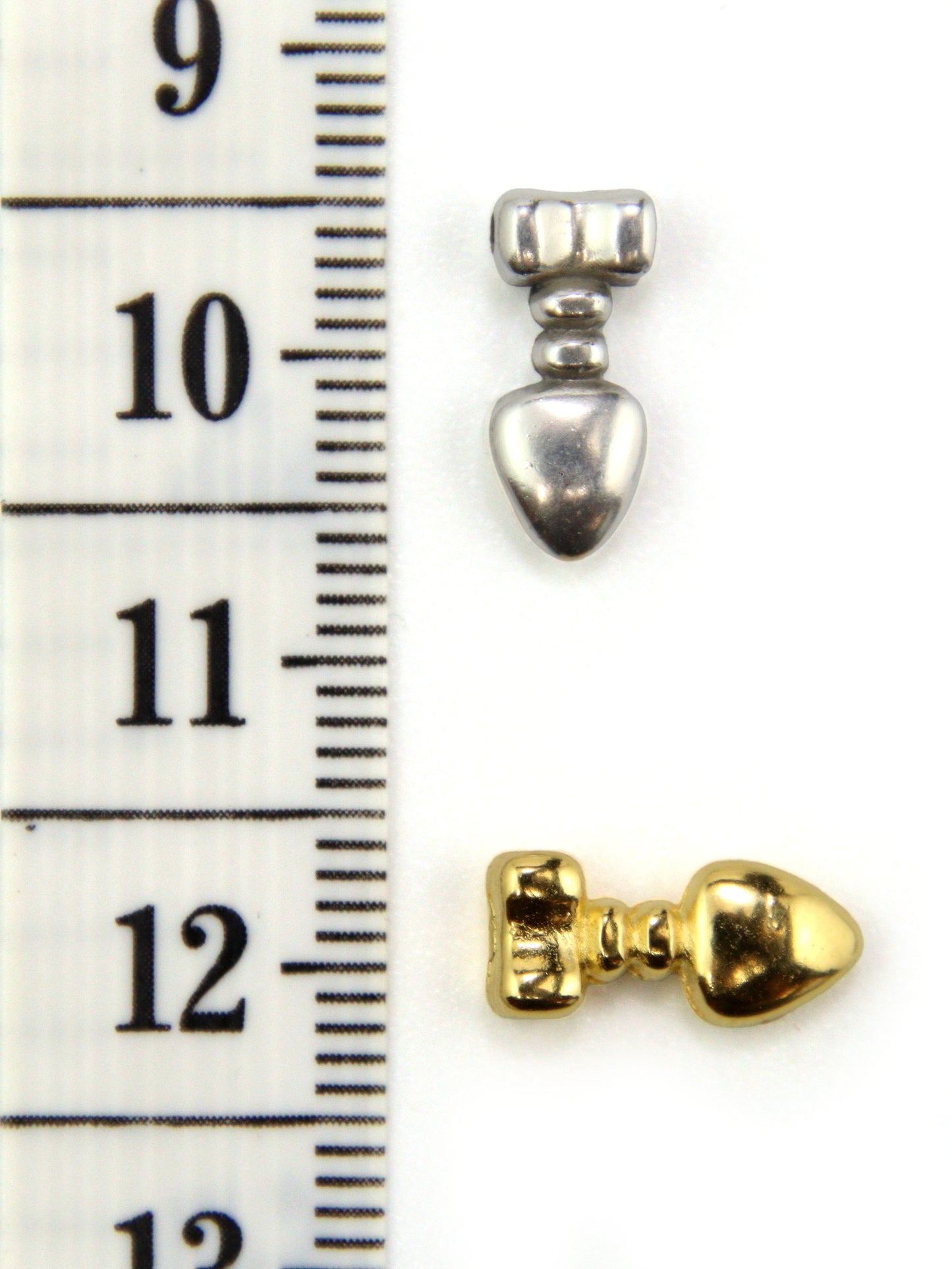 Charm flêche coeur zamak 12 mm