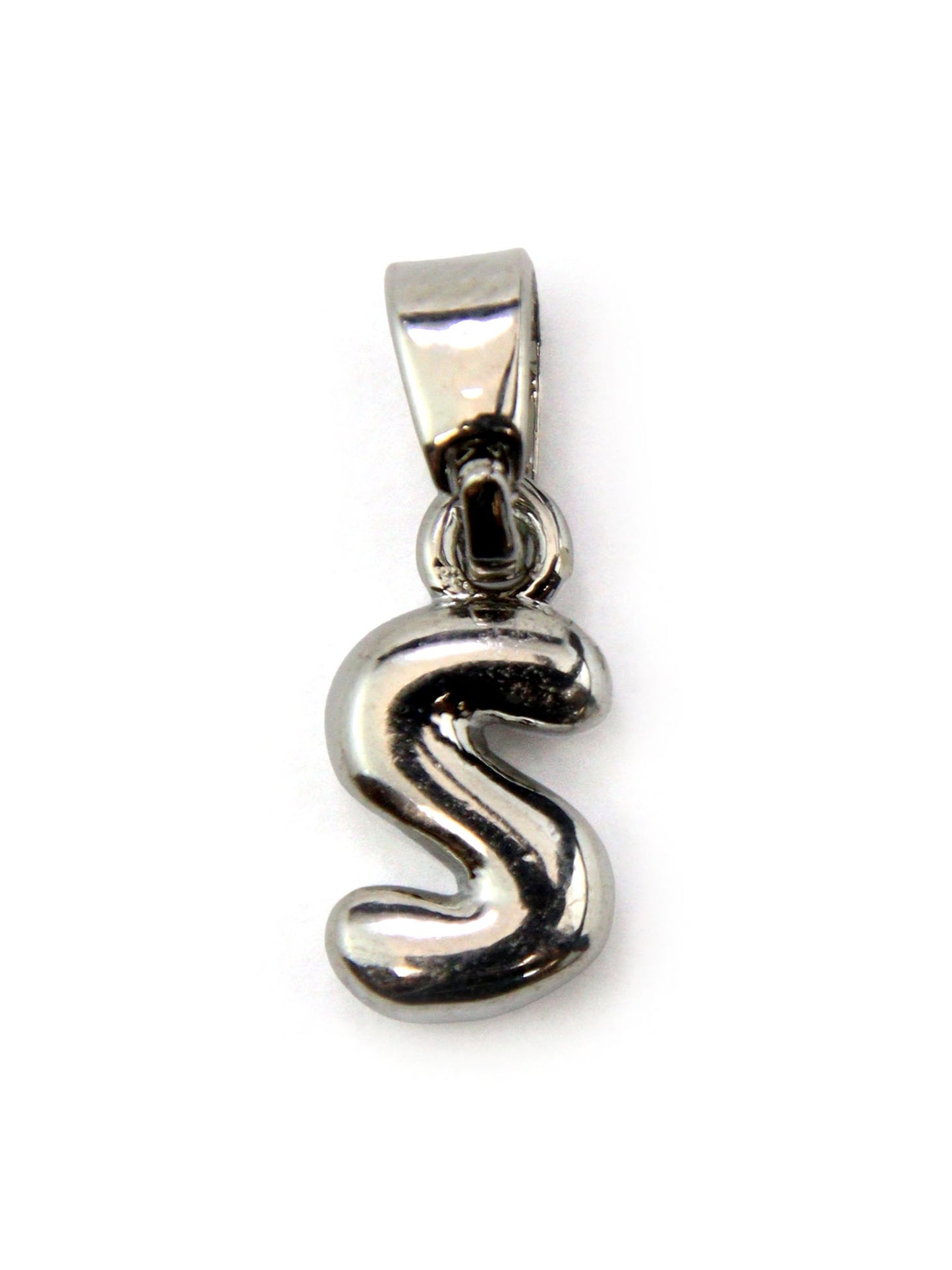 Charm lettres A-Z laiton 10 mm