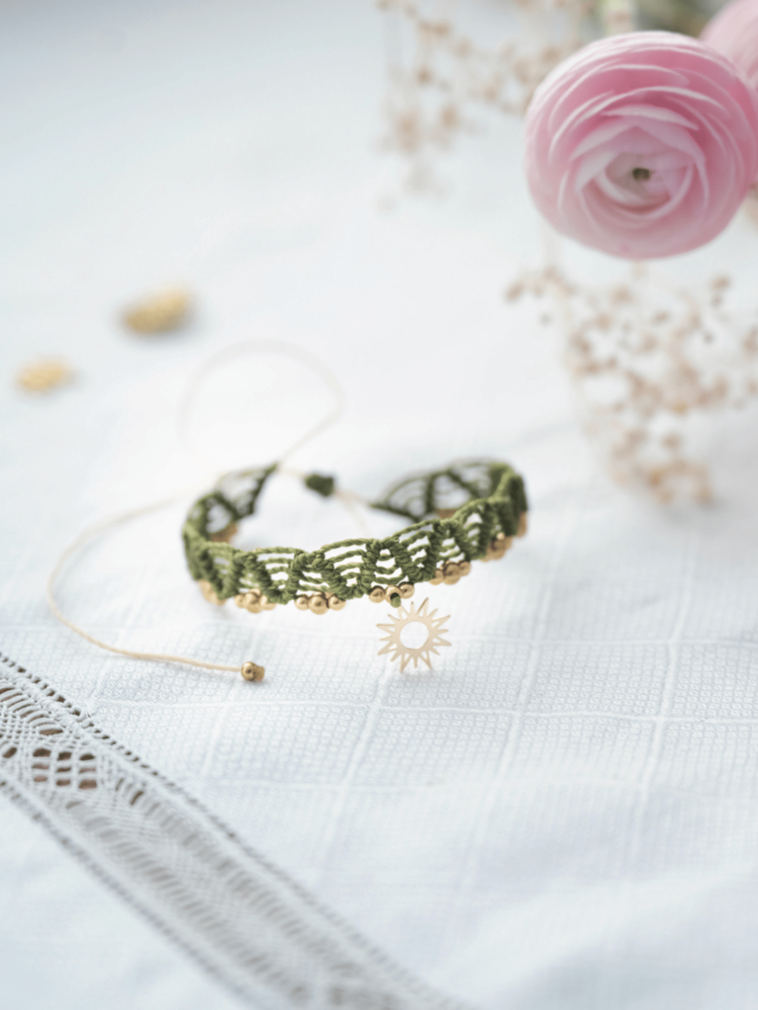 Chevillère Élia - Le Livre Solyluna - Solyluna Macramé