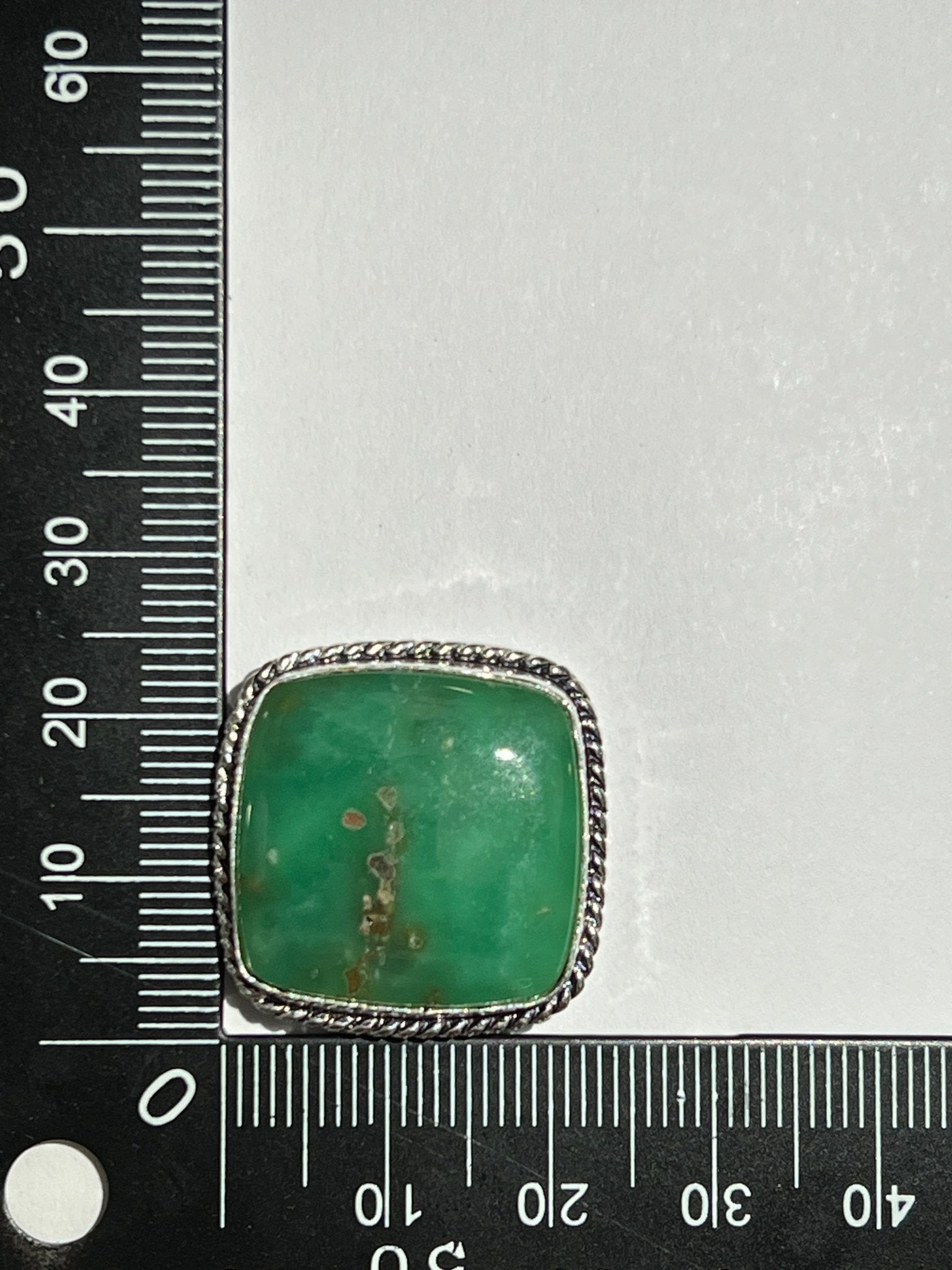 Chrysoprase sertie argenté n°A5 (2,4cm x 2,3cm) - Solyluna Macramé