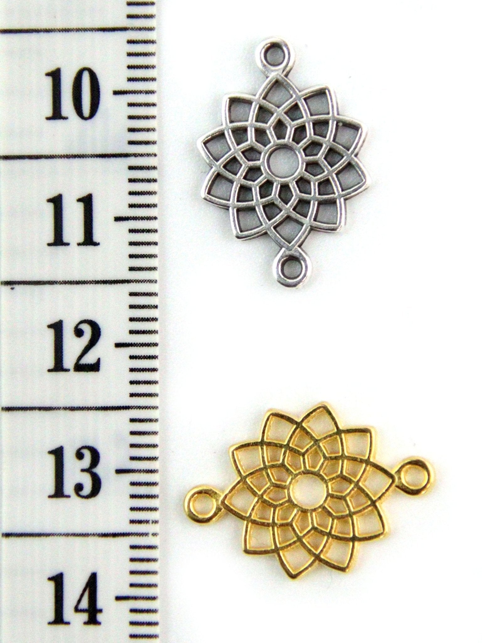 Connecteur mandala ajouré argenté 20 mm - Solyluna Macramé
