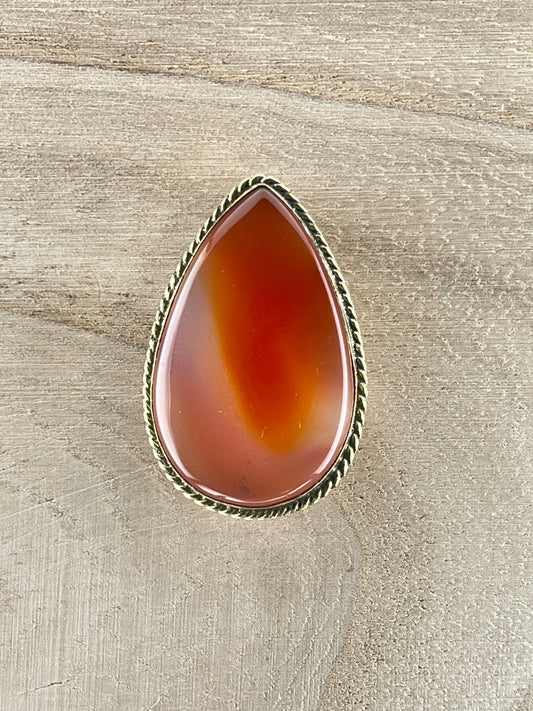 Cornaline sertie doré n°D5 (3,8cm x 2,4cm) - Solyluna Macramé