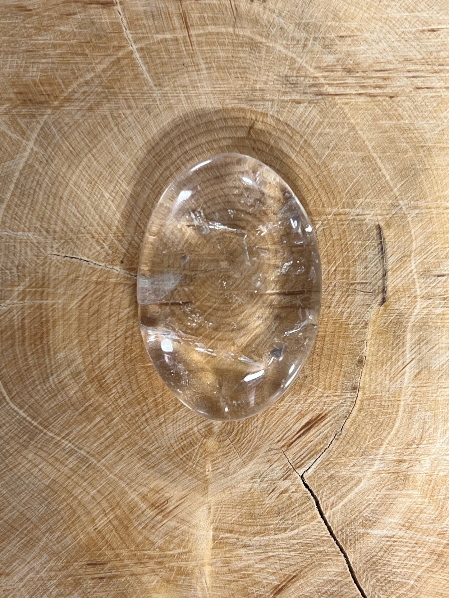 Cristal de Roche n°3 (3,4cm x 2,3cm) - Solyluna Macramé