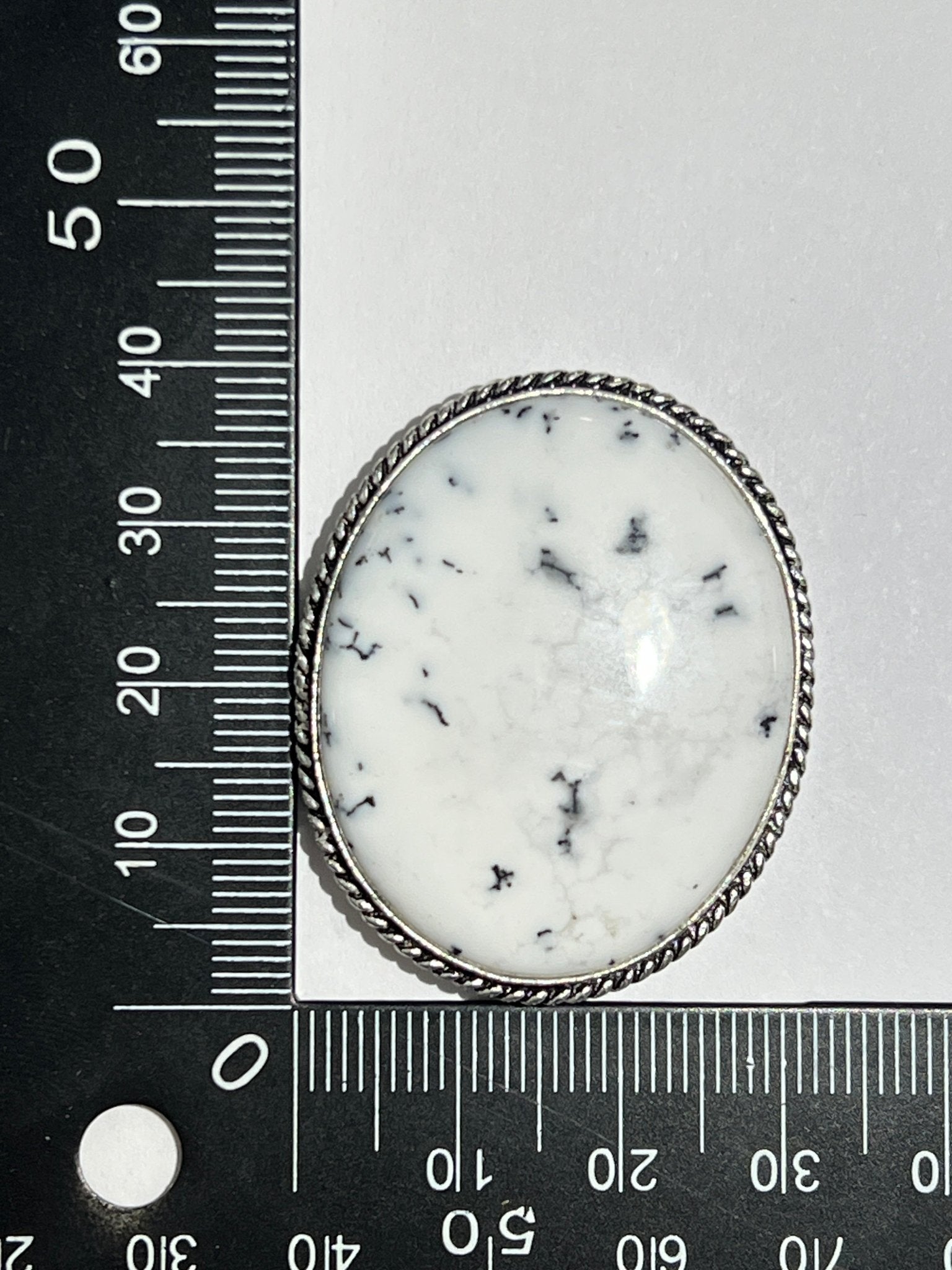 Dendrite sertie argenté n°A4 (3,8cm x 3,1cm) - Solyluna Macramé