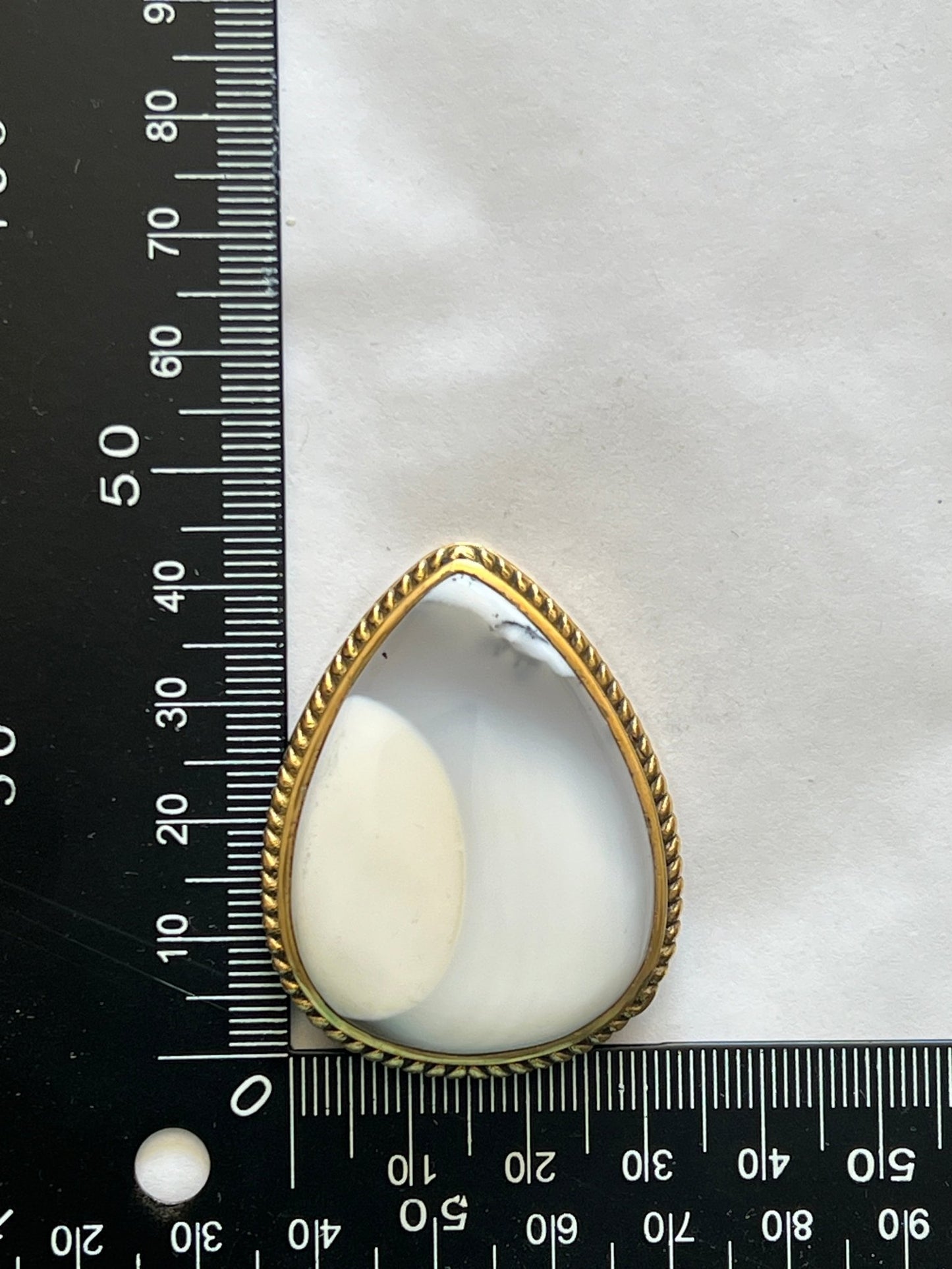 Dendrite sertie doré n°D3 (4,6cm x 3,6cm) - Solyluna Macramé