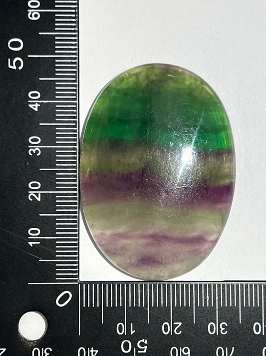 Fluorite n°4 (4,7cm x 3,3cm) - Solyluna Macramé