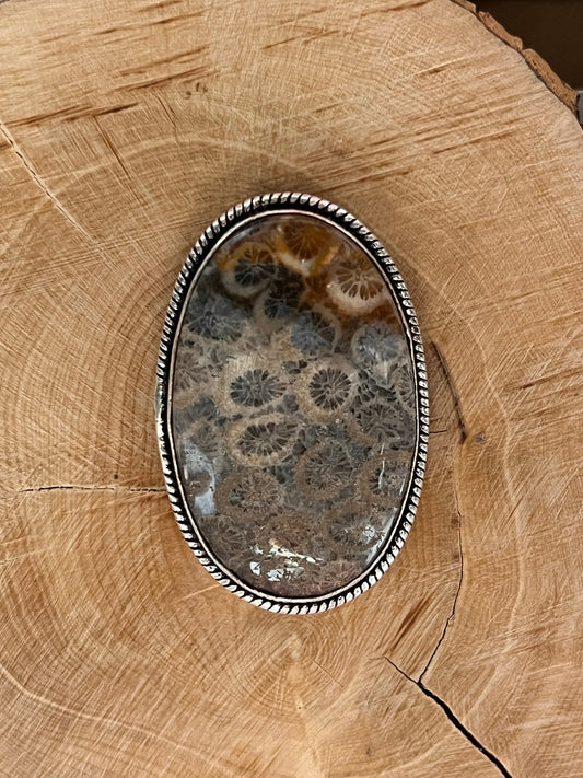 Fossile Corail sertie argenté n°A5 (3,8cm x 2,4cm) - Solyluna Macramé