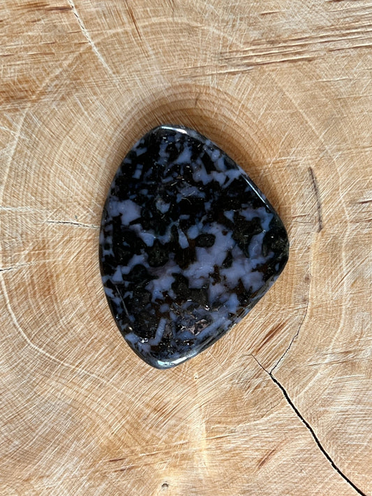 Gabbro n°3 (3,9cm x 3cm) - Solyluna Macramé