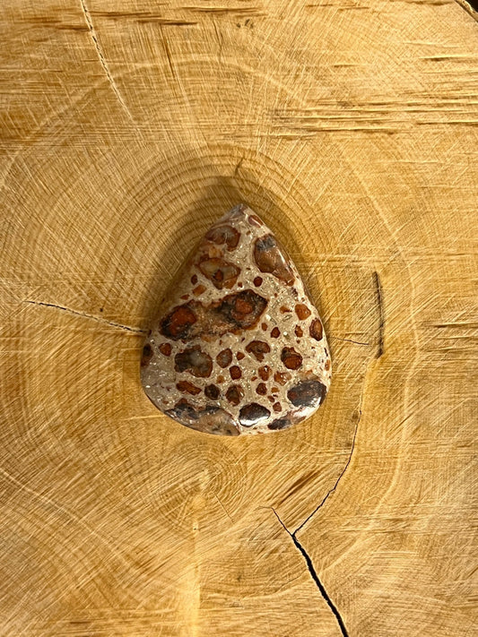 Jaspe Léopard n°3 (2,8cm x 2,2cm) - Solyluna Macramé