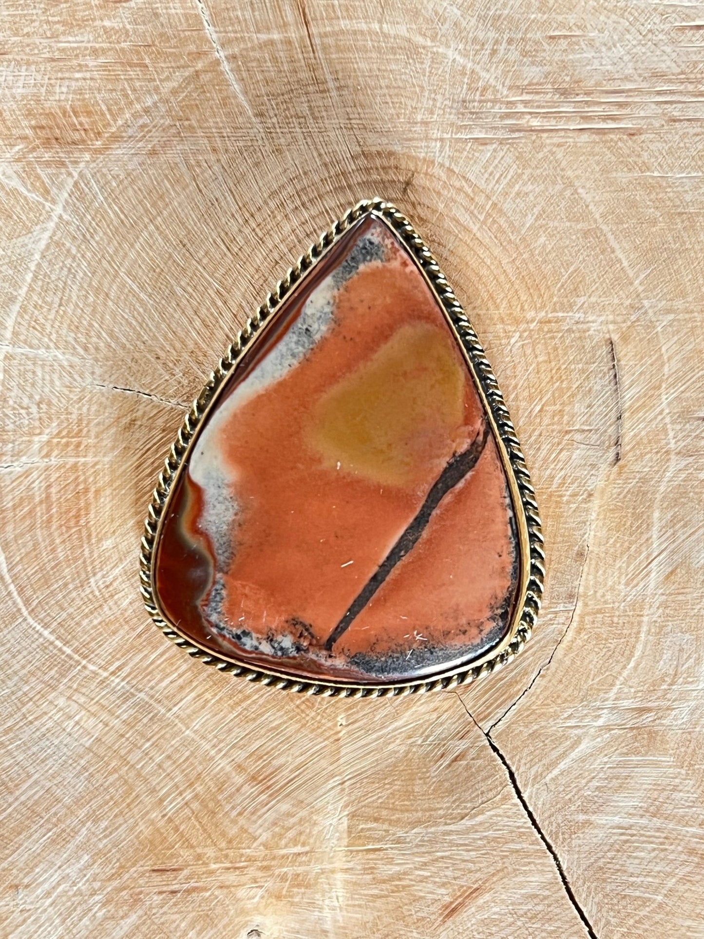 Jaspe sertie doré n°D5 (4cm x 3,2cm) - Solyluna Macramé