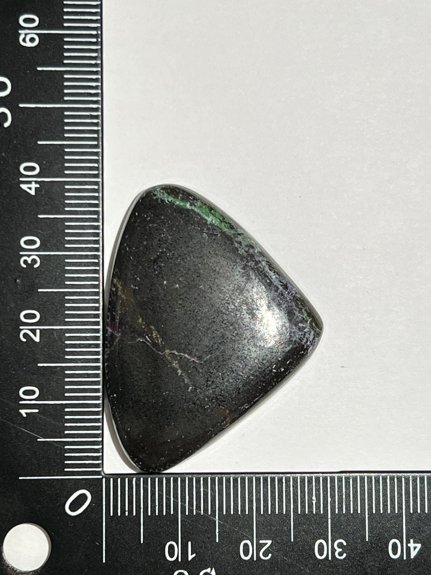 Kämmerérite n°5 (3,9cm x 2,9cm) - Solyluna Macramé