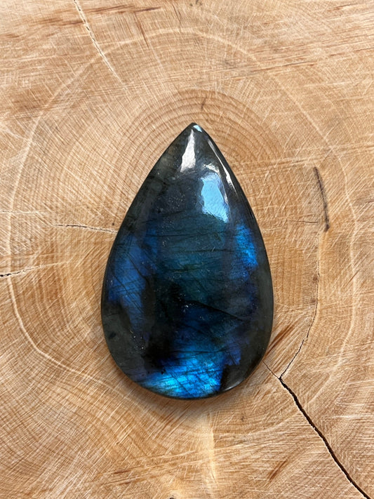 Labradorite Bleue n°2 (4,3cm x 2,7cm) - Solyluna Macramé