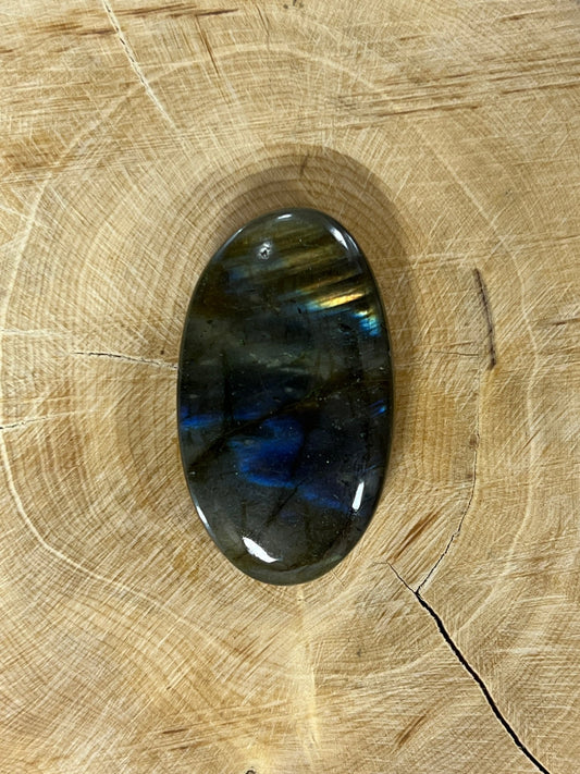 Labradorite n°3 (3,7cm x 2,1cm) - Solyluna Macramé