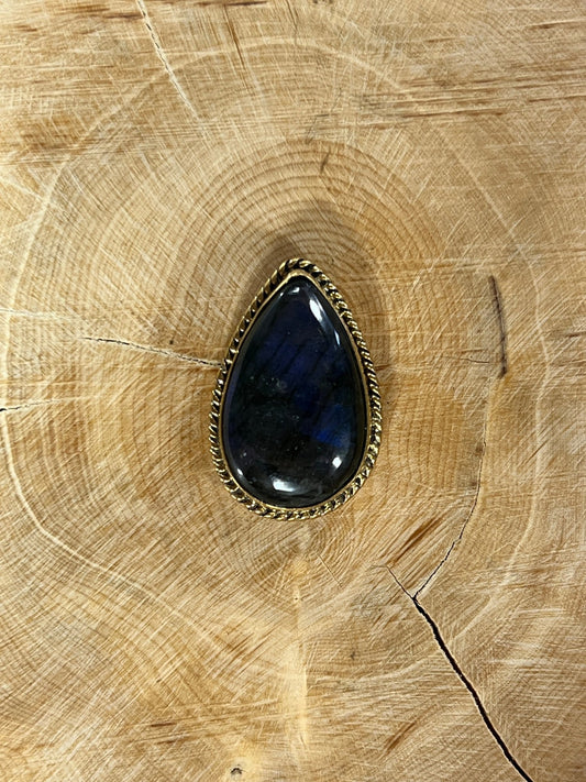 Labradorite sertie doré n°D1 (2,7cm x 1,7cm) - Solyluna Macramé